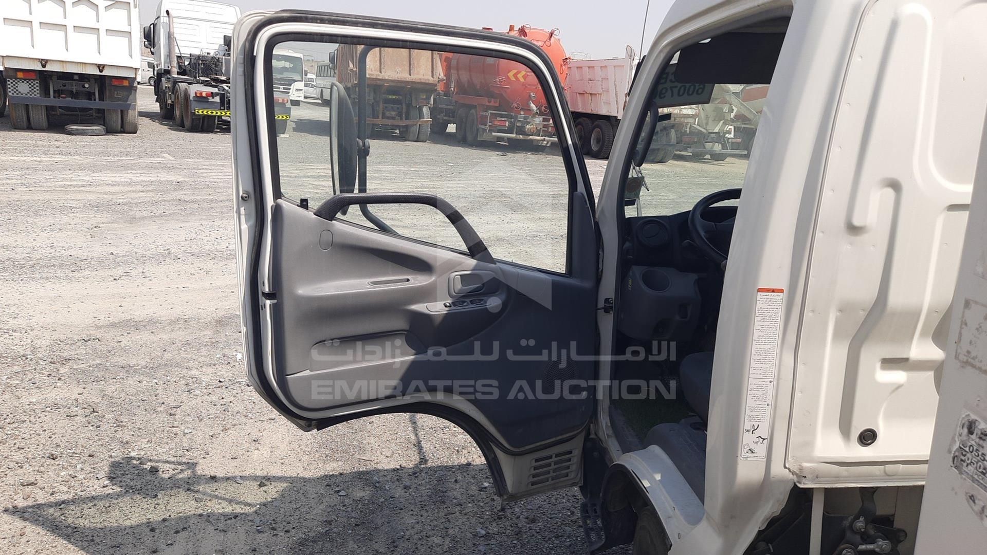 2021 HINO 300 VIN: JHHACN4F9MK505033