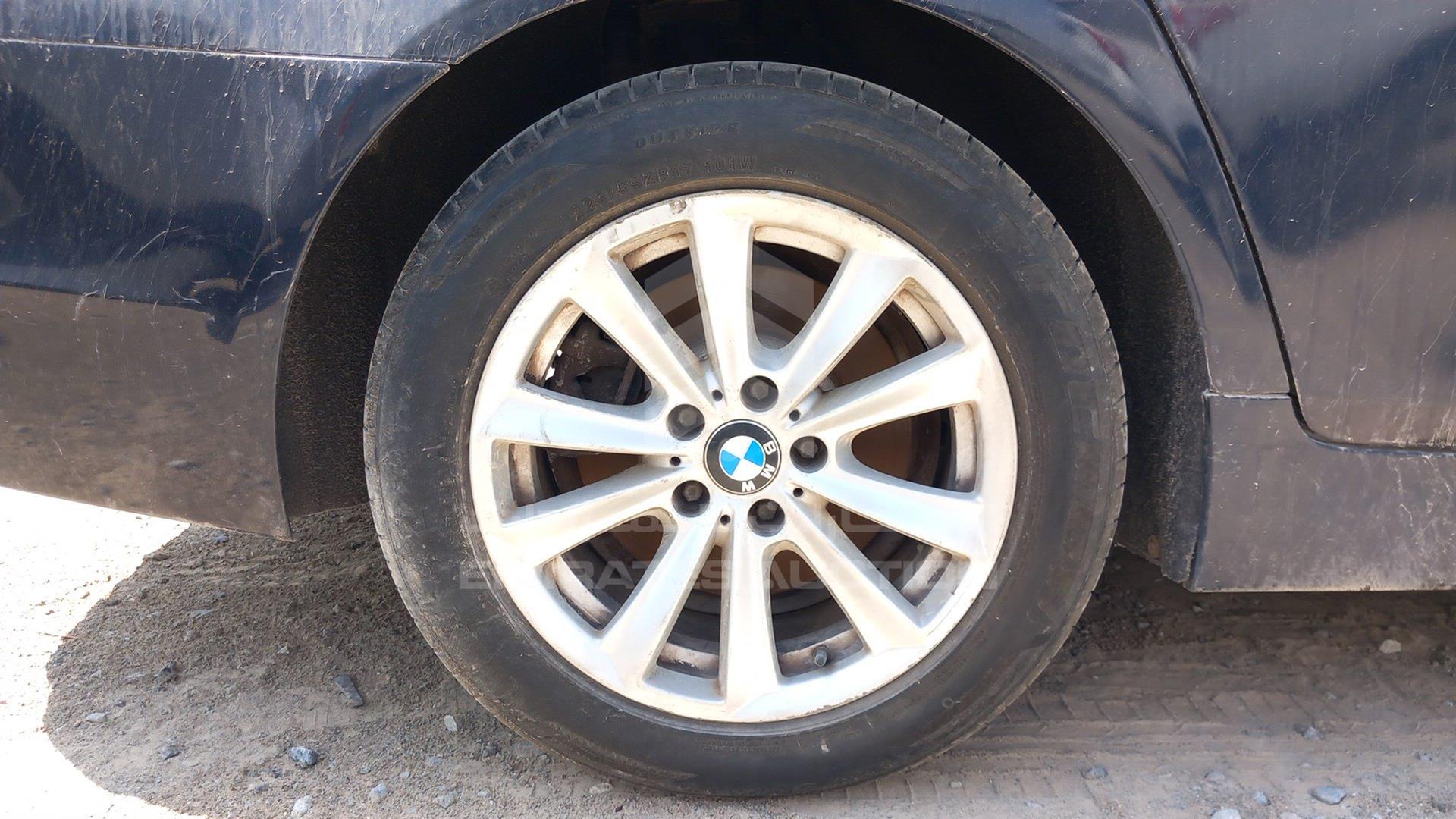 2013 BMW 520 I VIN: WBAXG1104DDY85233