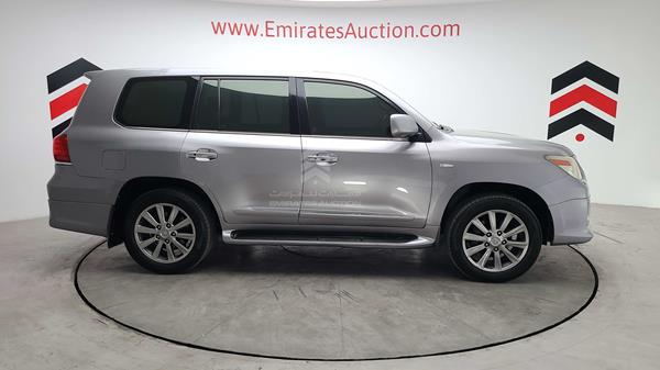 JTJHY00W3A4043674 Lexus LX 570