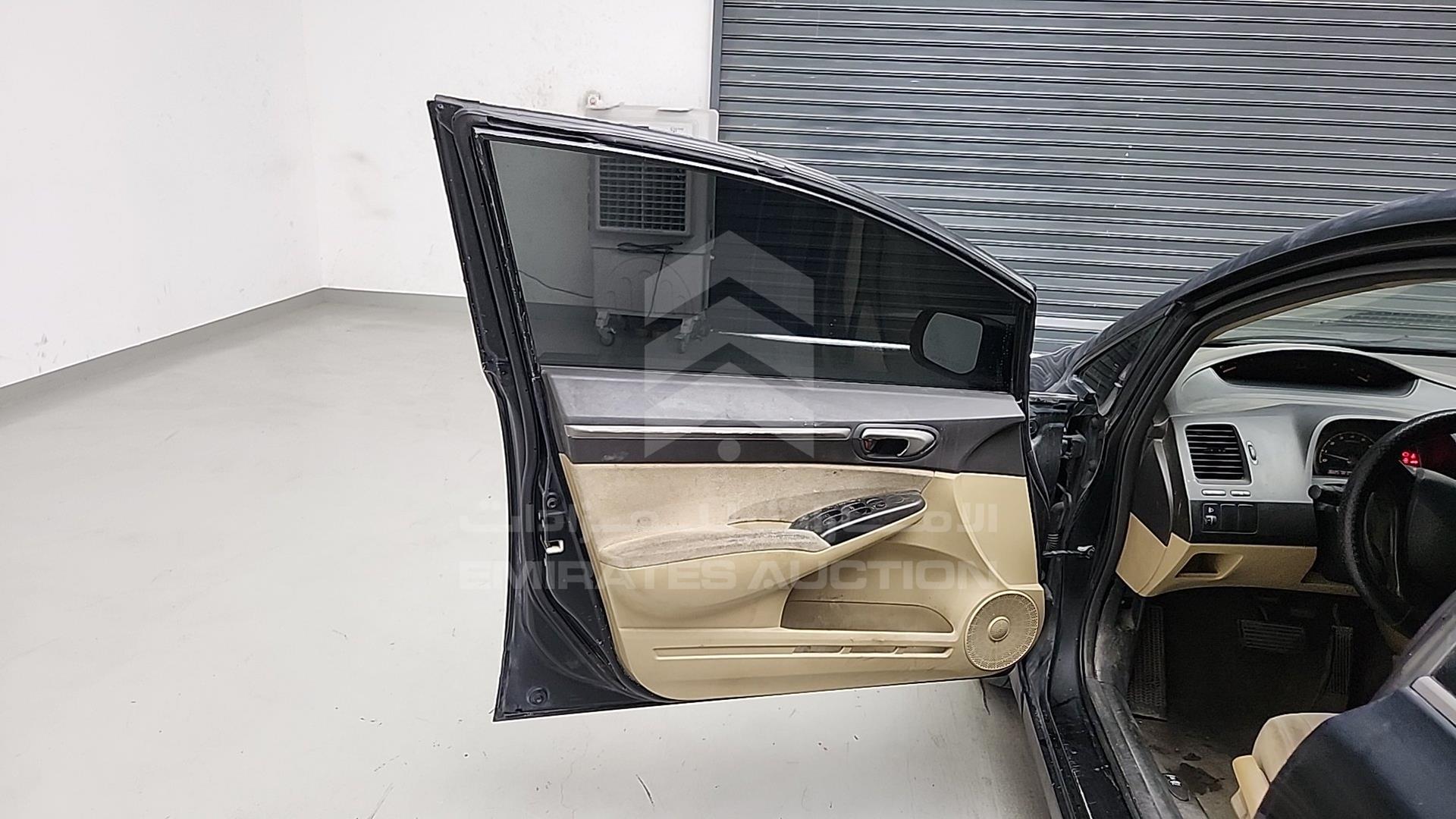 2006 HONDA CIVIC VIN: JHMFD16206S410581