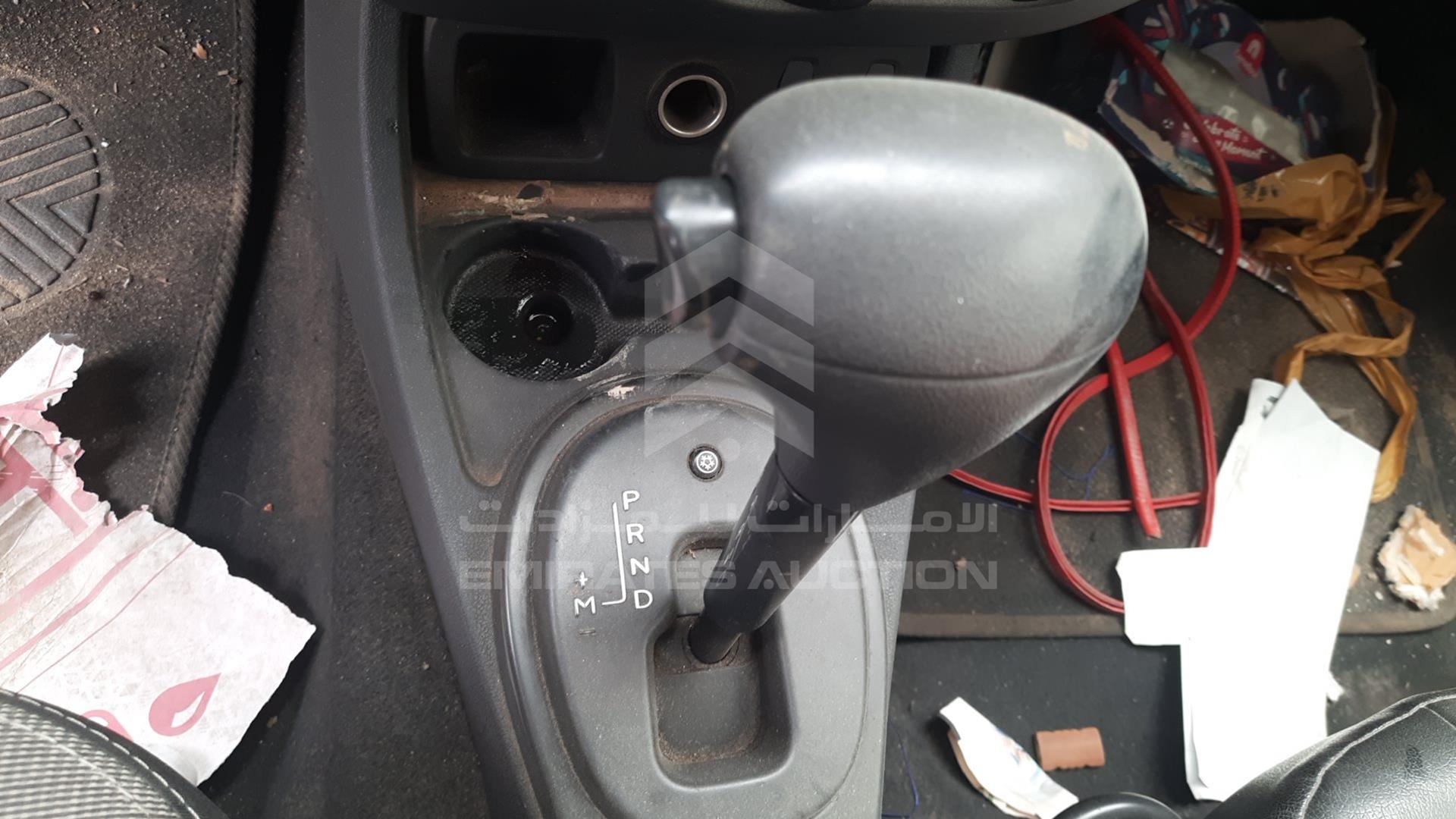 2015 RENAULT DUSTER VIN: VF1HSRCA6FA516127