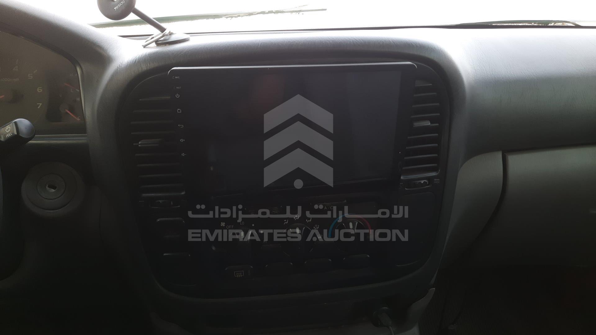 2001 TOYOTA LAND CRUISER VIN: JTGHJ01J313000908