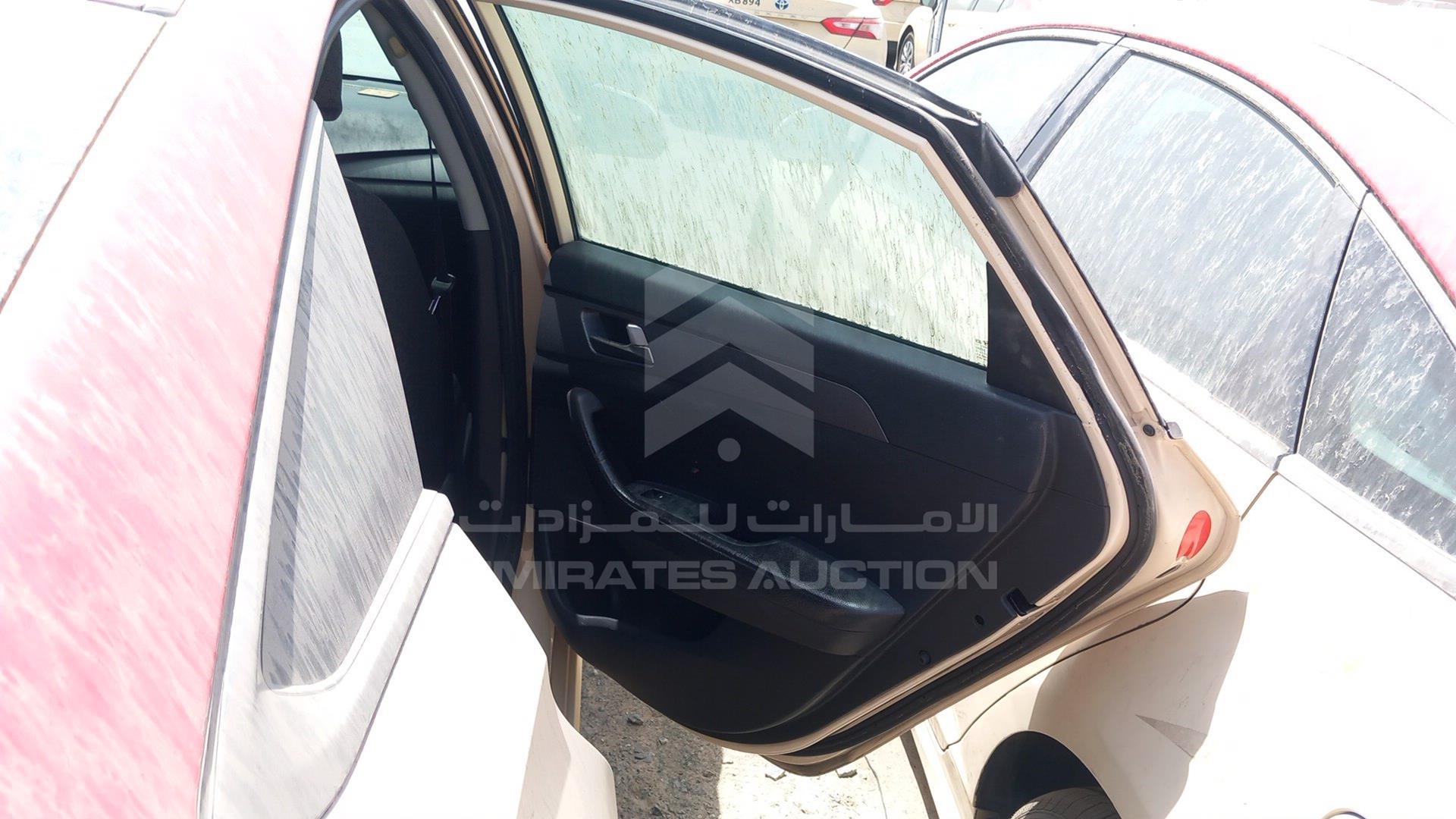 2019 HYUNDAI SONATA VIN: KMHE24133KA092990