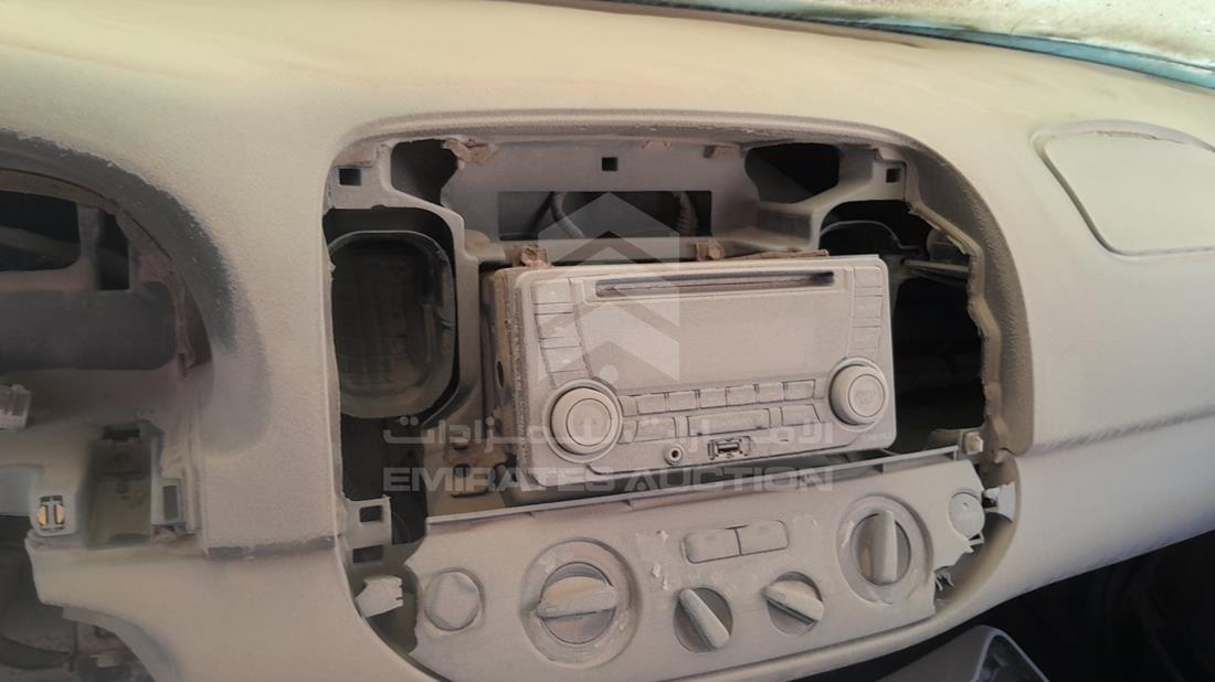 2004 Toyota Camry — Entertainment Systems & Camera Monitor & Navigation — Photo 14