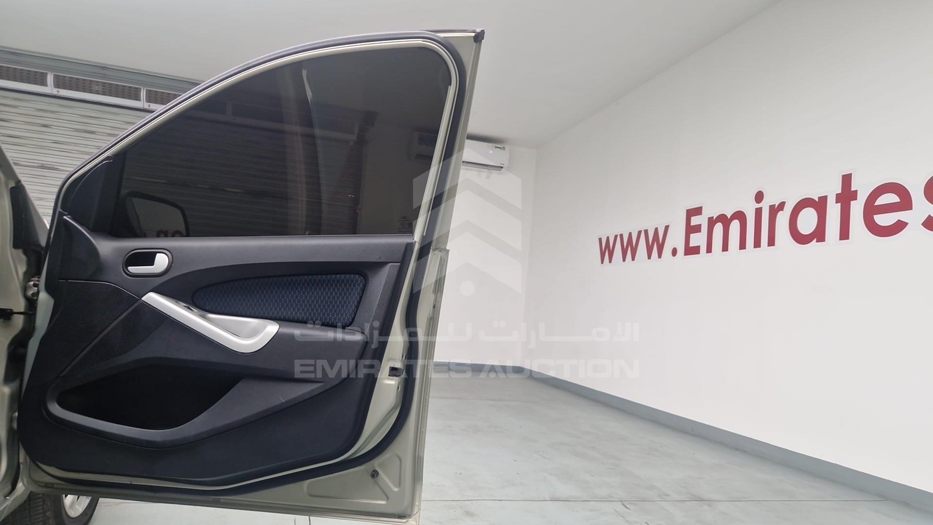 2015 FORD FIGO VIN: MAJTJ2ZD2FAL47852