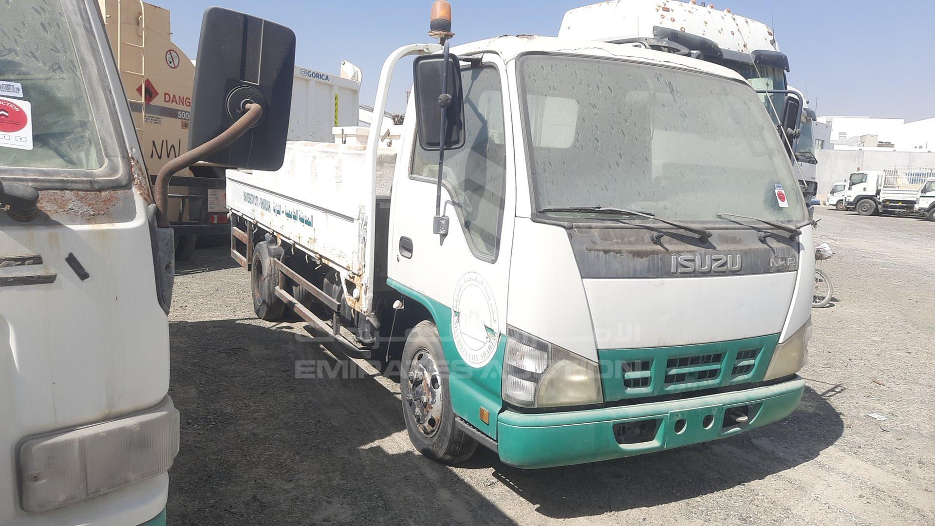2008 ISUZU NKR VIN: JAAJP24G587K01907