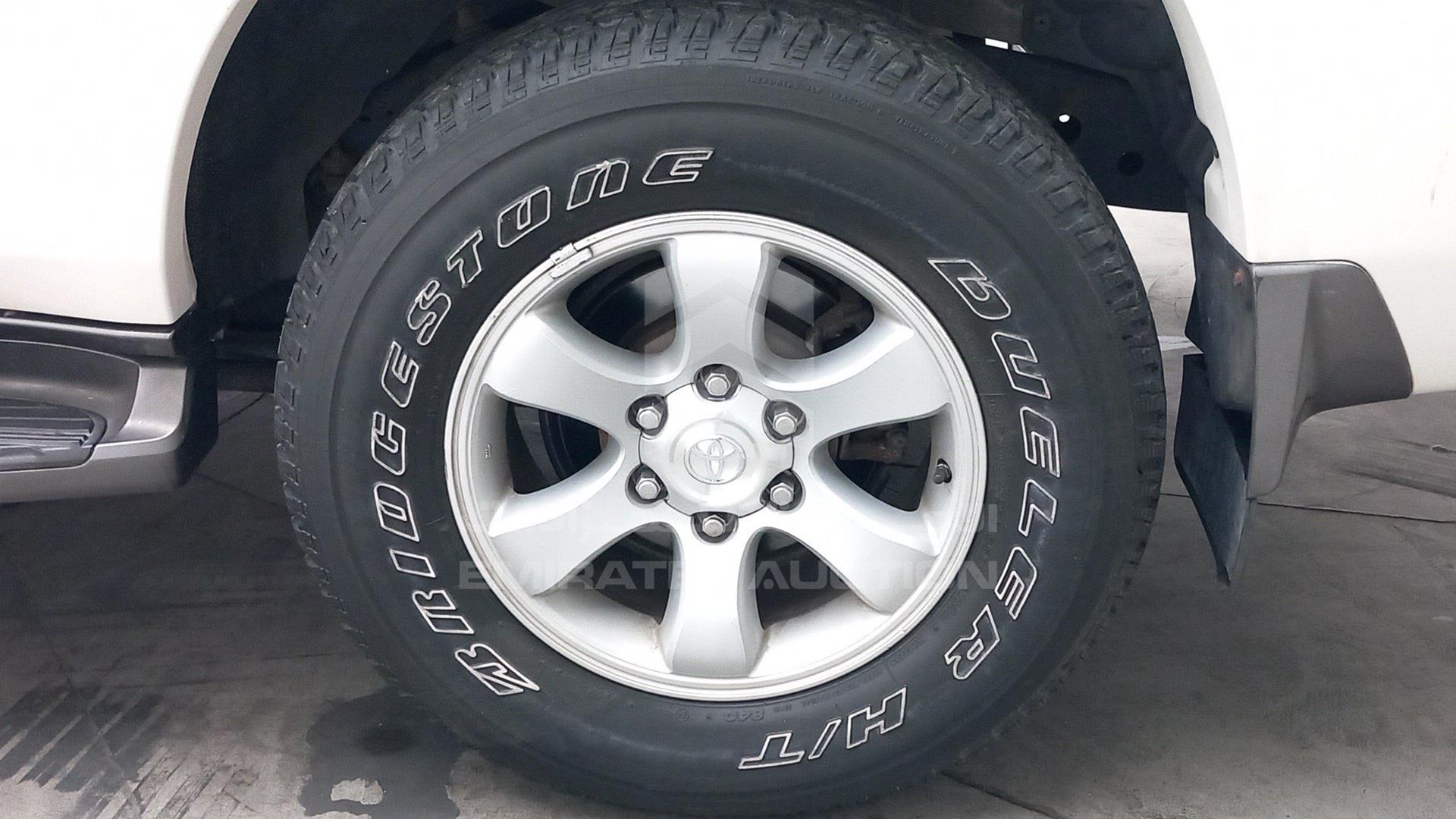 2006 TOYOTA PRADO VIN: JTEBL29J065043302
