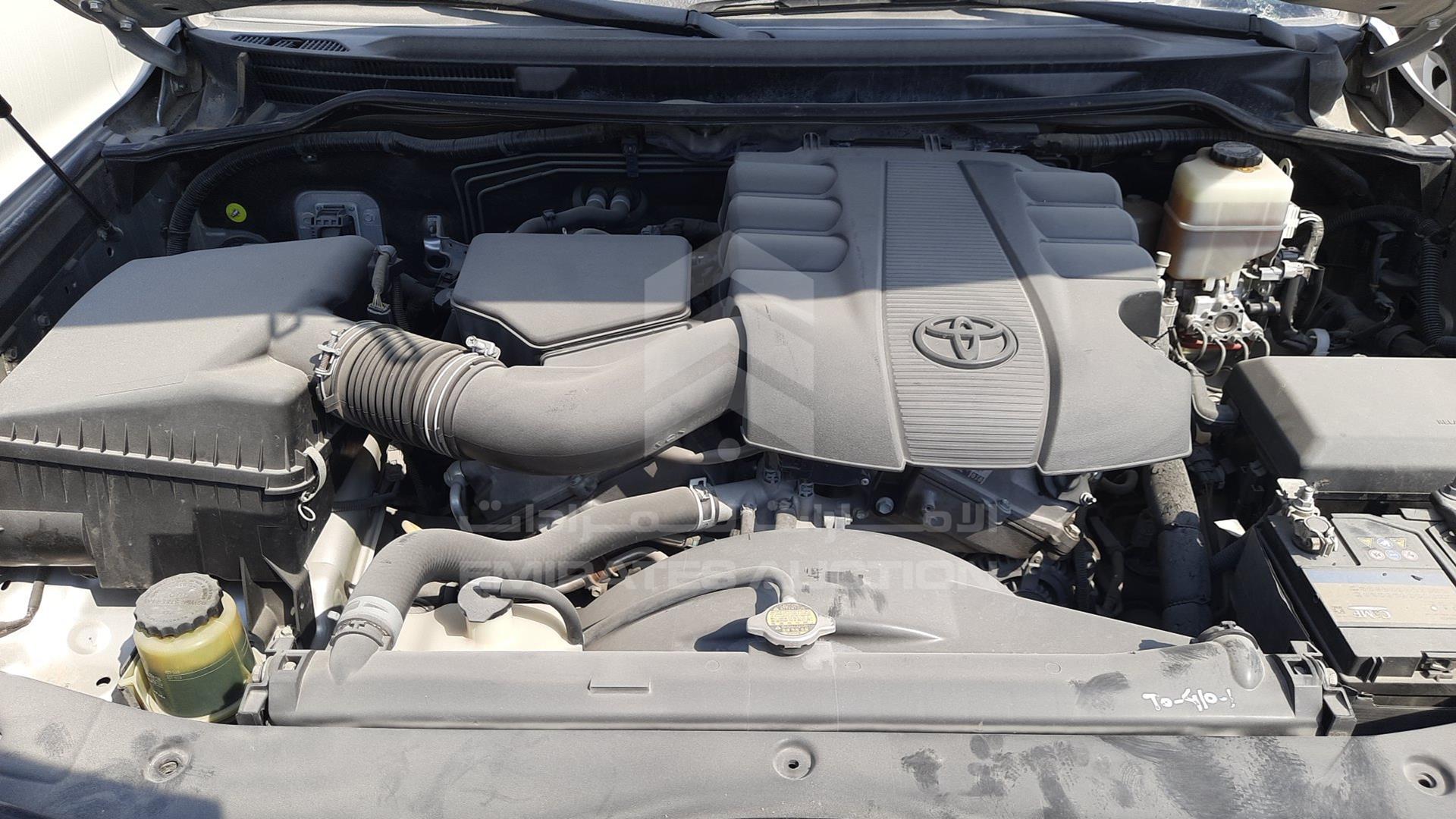 2013 TOYOTA LAND CRUISER VIN: JTMDU09JXD4076910