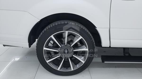 Lincoln Navigator 2017 5LMJJ3LT8HEL05455 Image 37