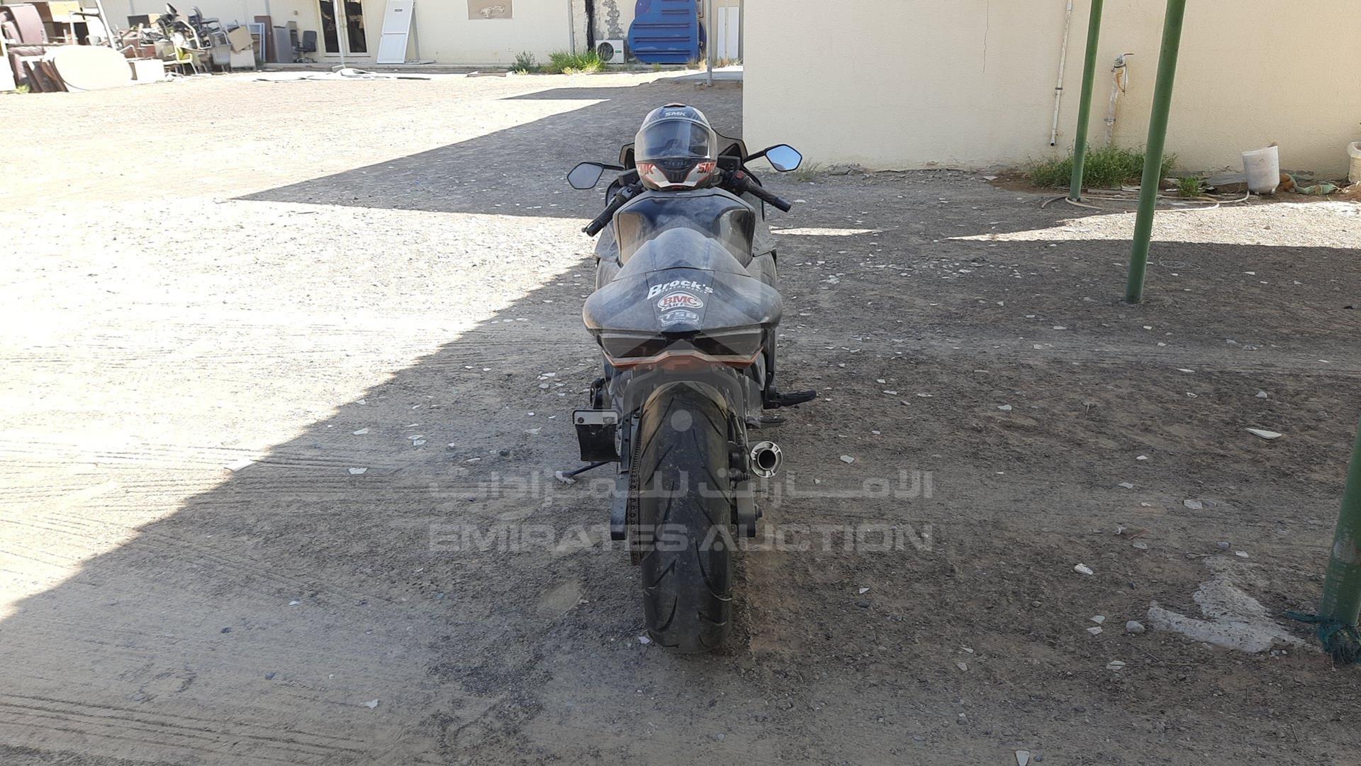 0 SUZUKI MOTORBIKE VIN: JS1EJ11B5N7102184