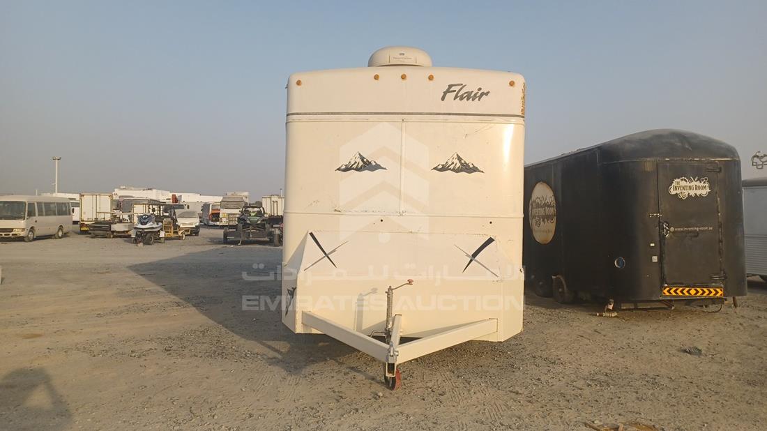 Caravan — Full Front View — Photo 1