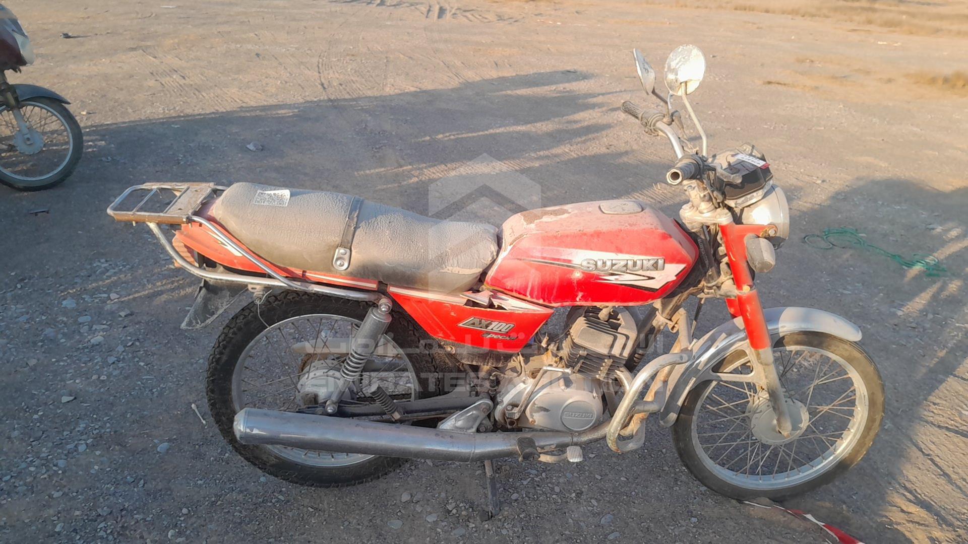 2007 SUZUKI MOTORBIKE VIN: LC6PAGA1070849692