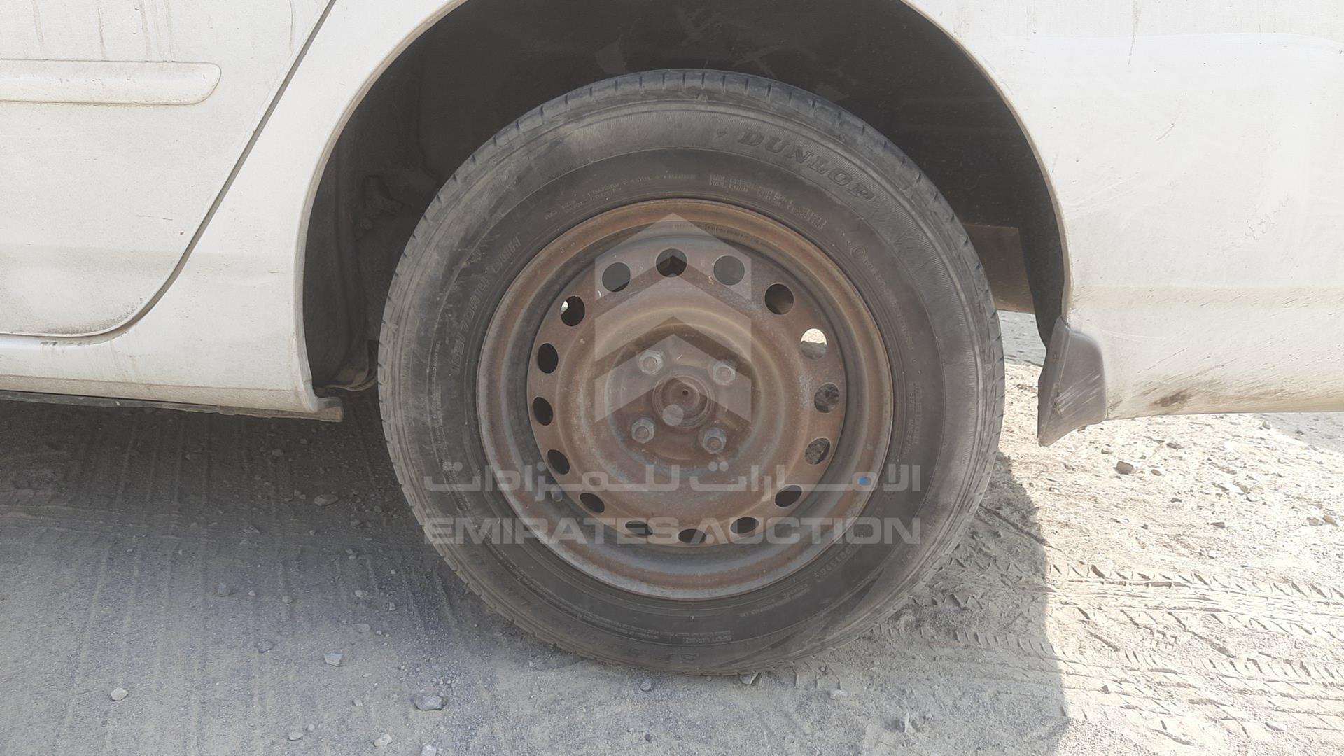 2007 TOYOTA COROLLA VIN: JTDBW22E473157602