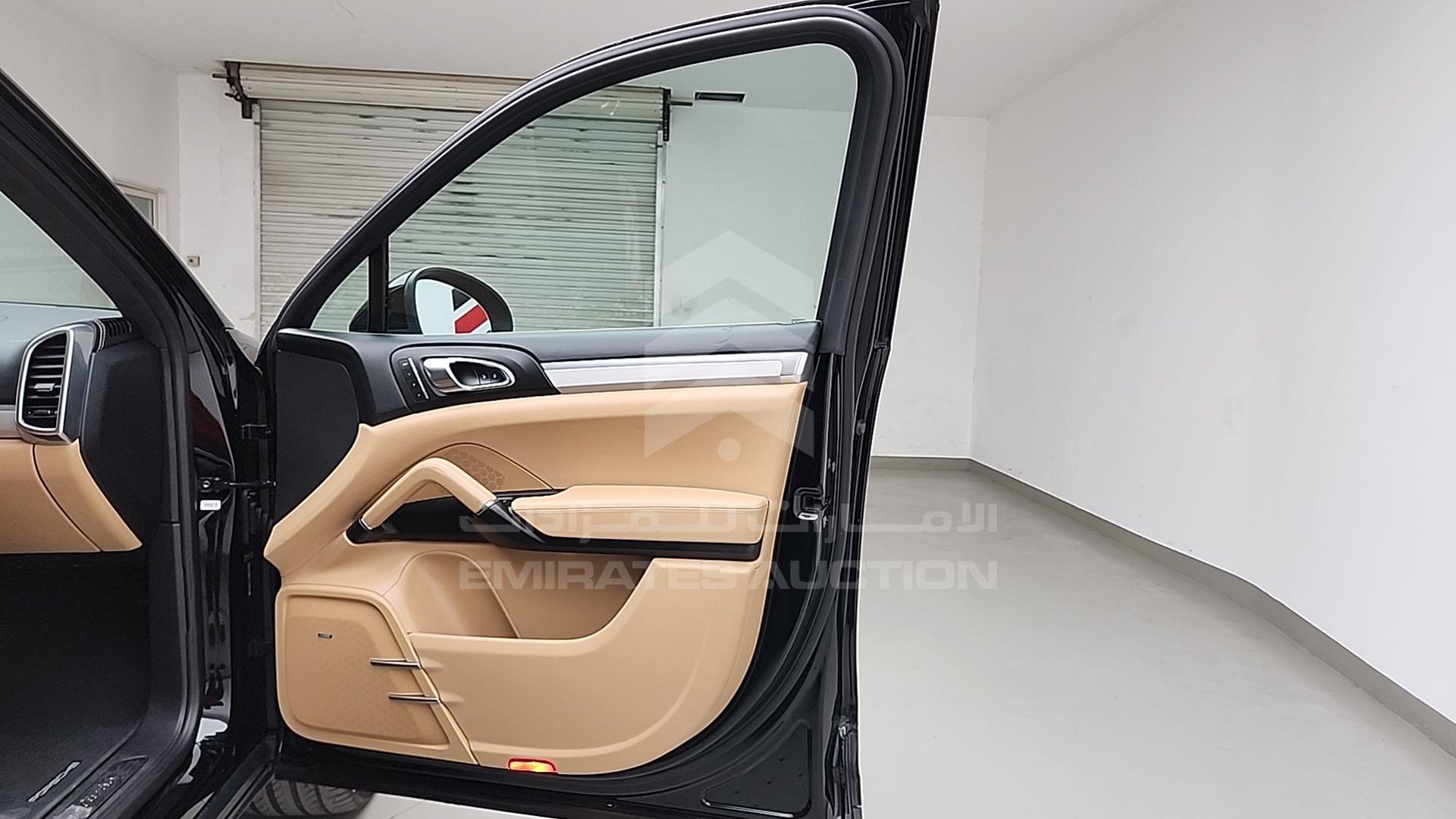 2014 PORSCHE CAYENNE VIN: WP1ZZZ92ZELA80549