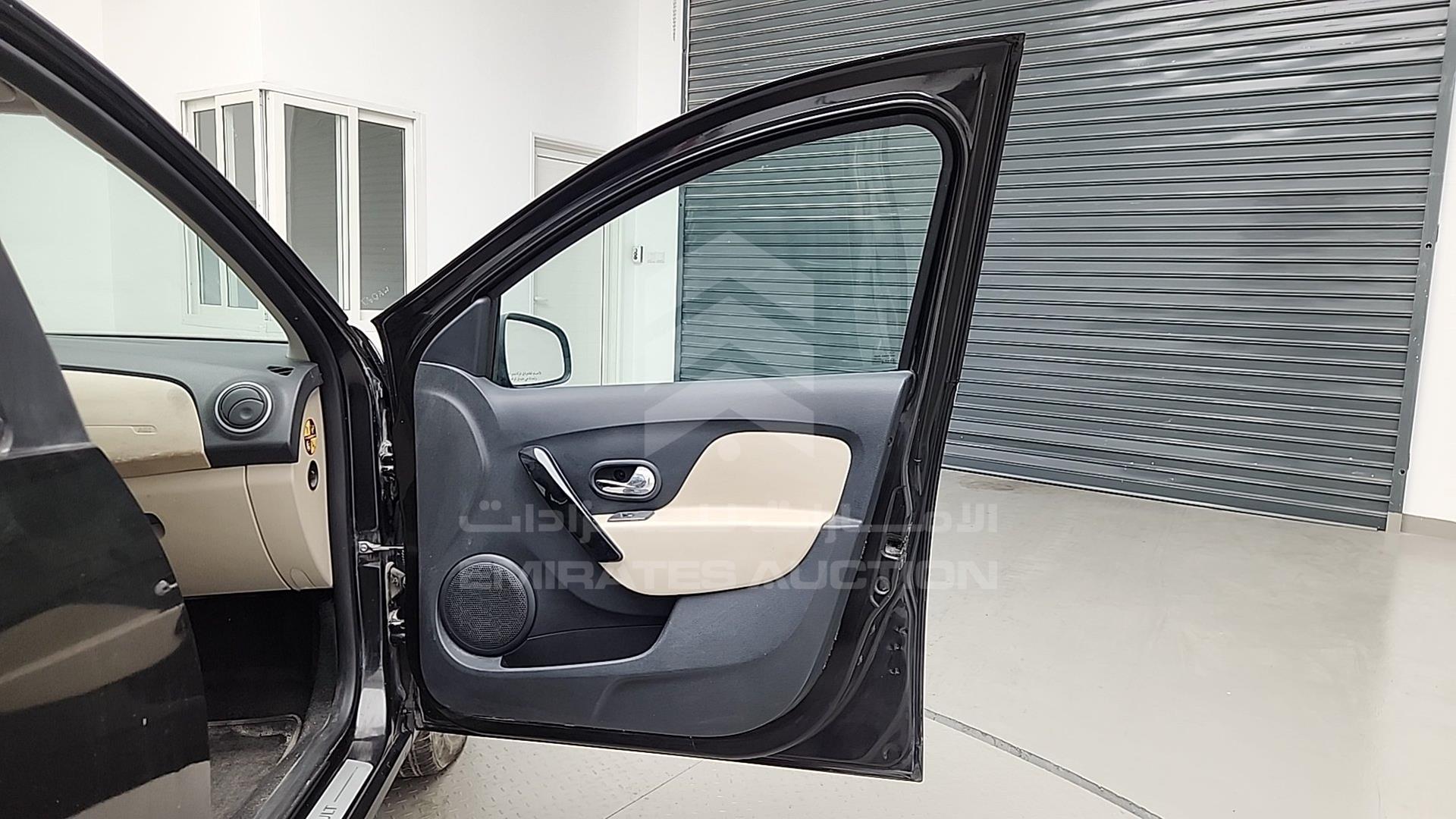 2017 RENAULT SYMBOL VIN: VF14SRAB7HT509463