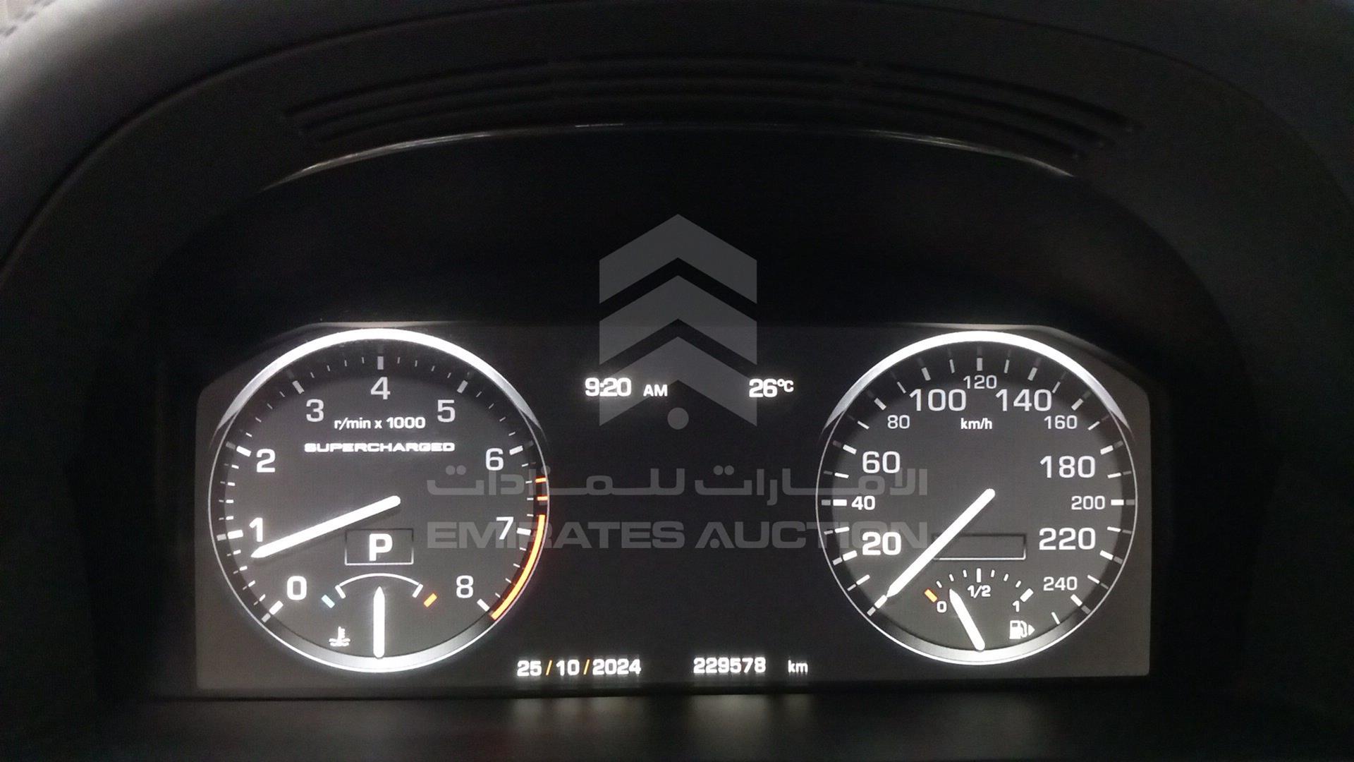 2010 RANGE ROVER VOGUE VIN: SALLMAME4AA319445
