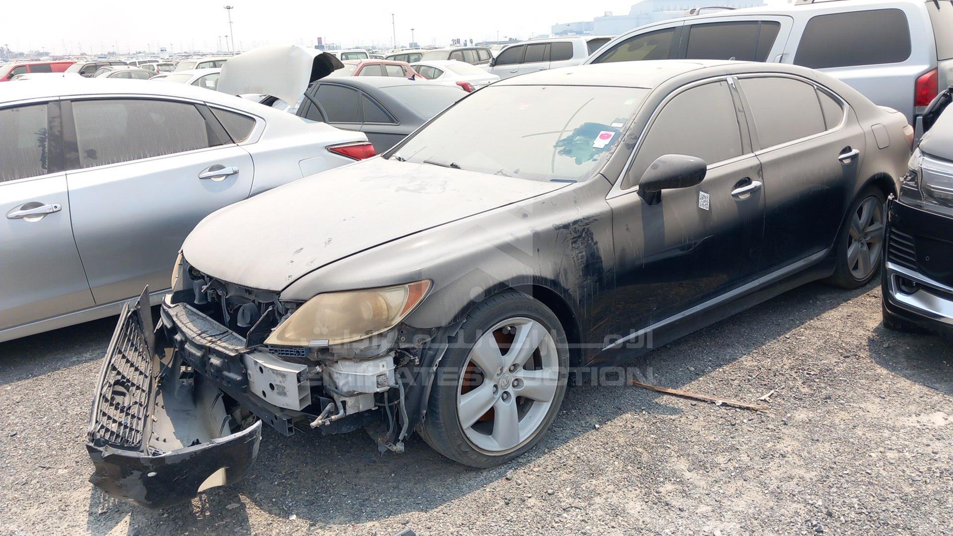 2008 LEXUS LS 460 VIN: JTHGL46F985026957