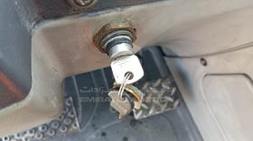 2009 Caterpillar TH414 — Keys — Photo 5 — Thumbnail