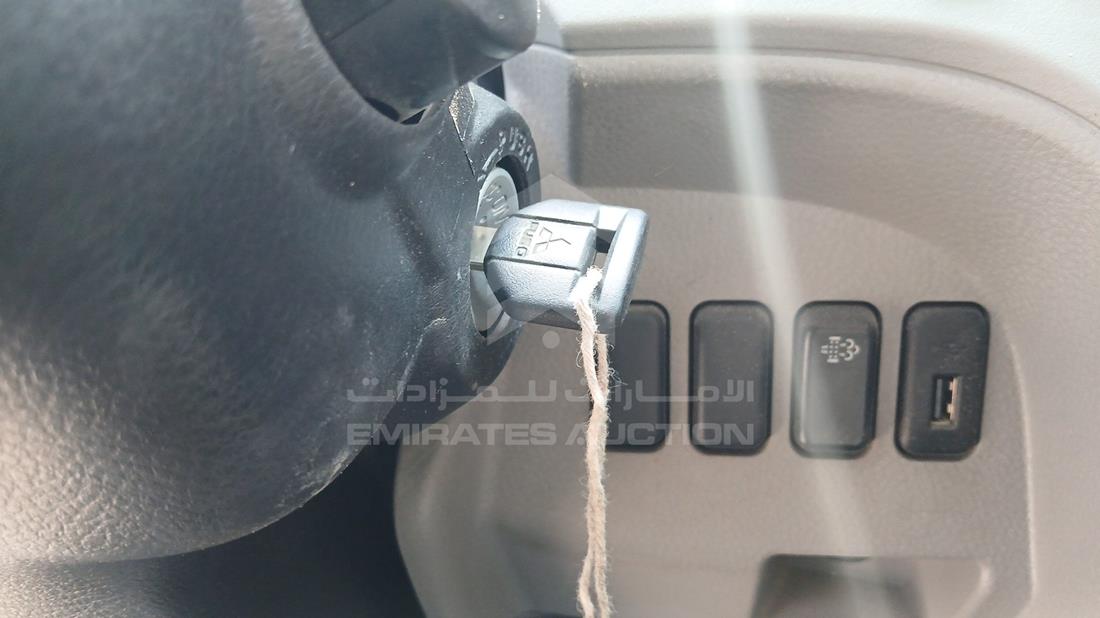 2026 Mitsubishi Canter — Keys — Photo 5