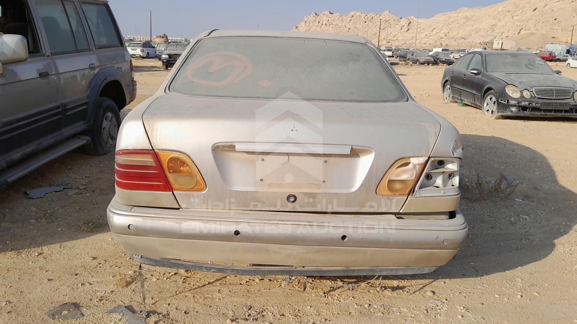 0 MERCEDES --- VIN: WDB2100631A624498