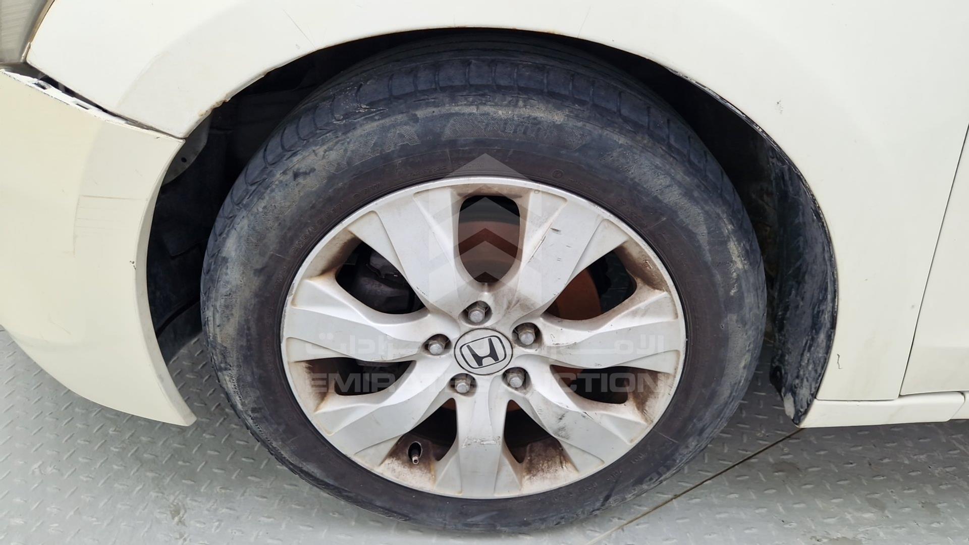 2008 HONDA ACCORD VIN: JHMCP26738C414570