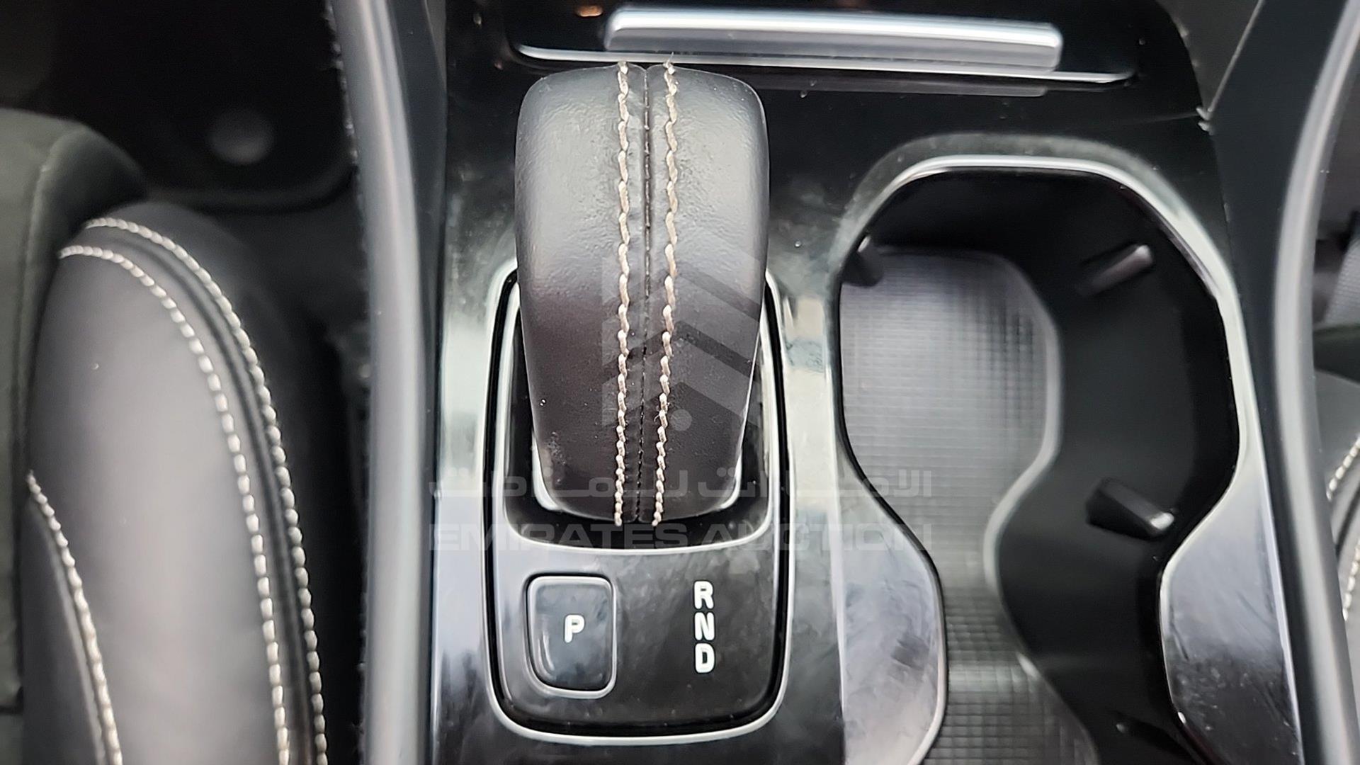 2022 VOLVO XC 40 VIN: YV1AKAXZ7N2696824