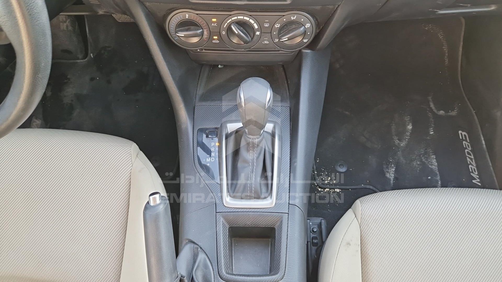 2019 MAZDA 3 VIN: JM7BN1SZ7K1269174