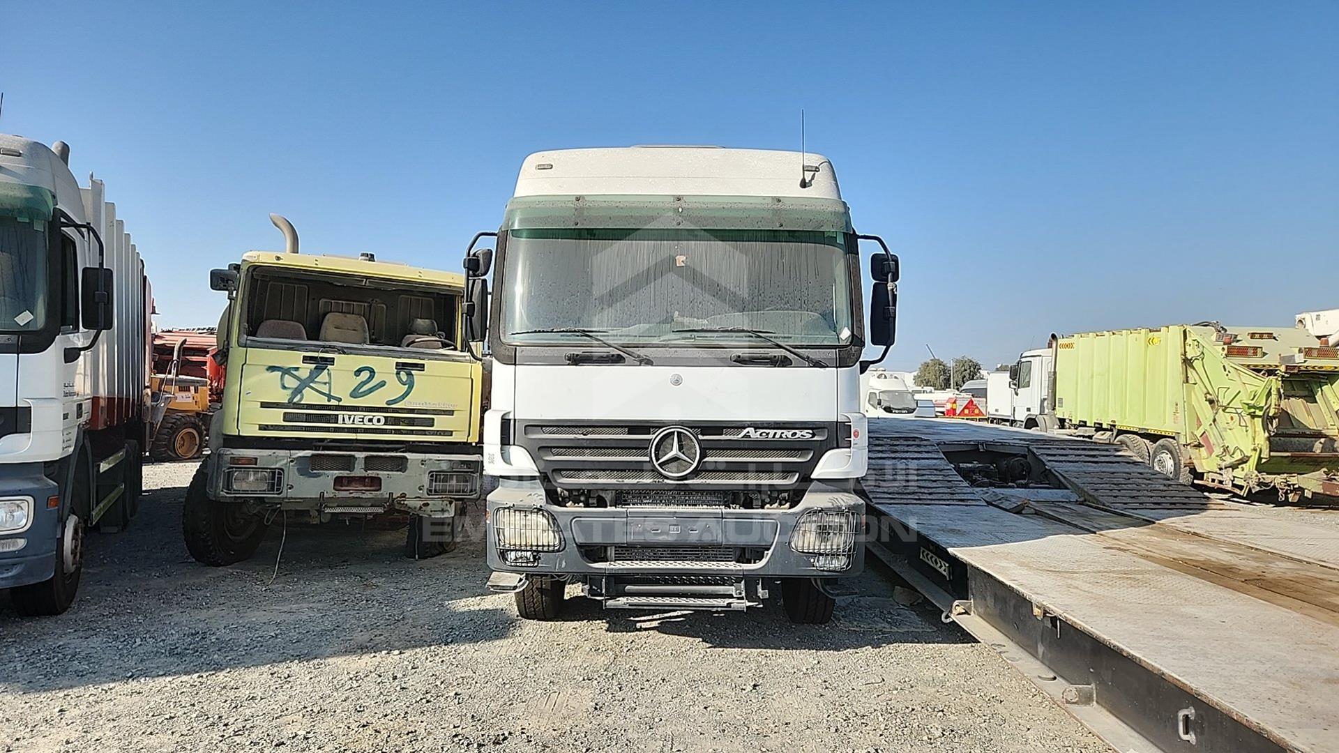 2008 MERCEDES ACTROS VIN: WDAKHCAA98L280332