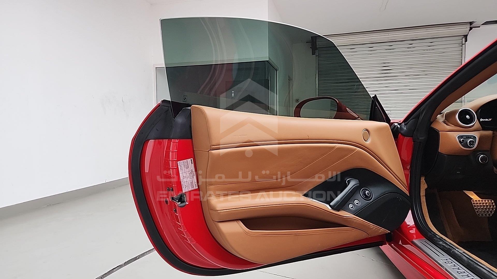 2017 FERRARI CALIFORNIA T VIN: ZFF77XJT3H0221553