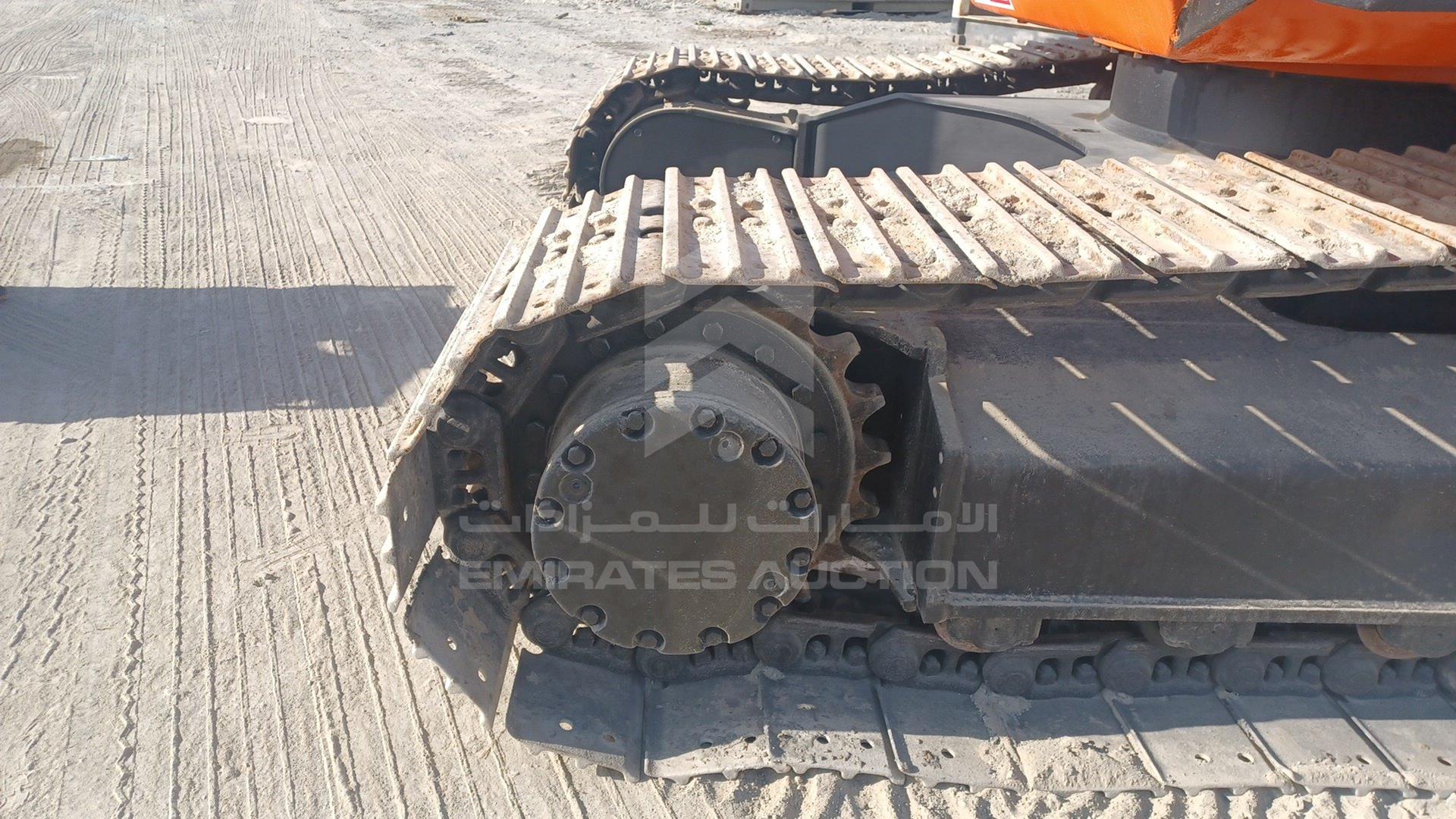 2015 HITACHI EXCAVATOR VIN: HHEAYK00C00100545