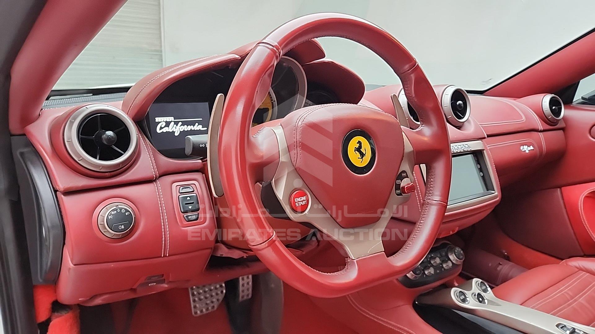 2014 FERRARI CALIFORNIA VIN: ZFFTJ65T1E0198371