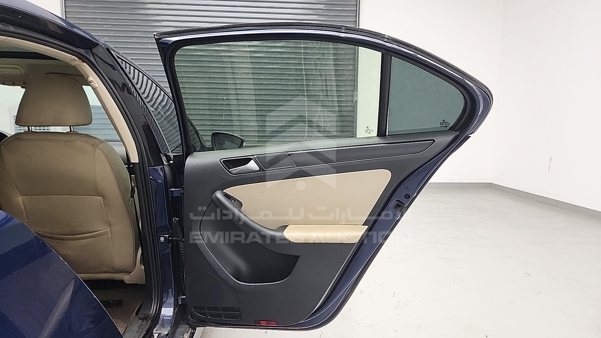 2012 VOLKSWAGEN JETTA VIN: WVWSV1161CM053550