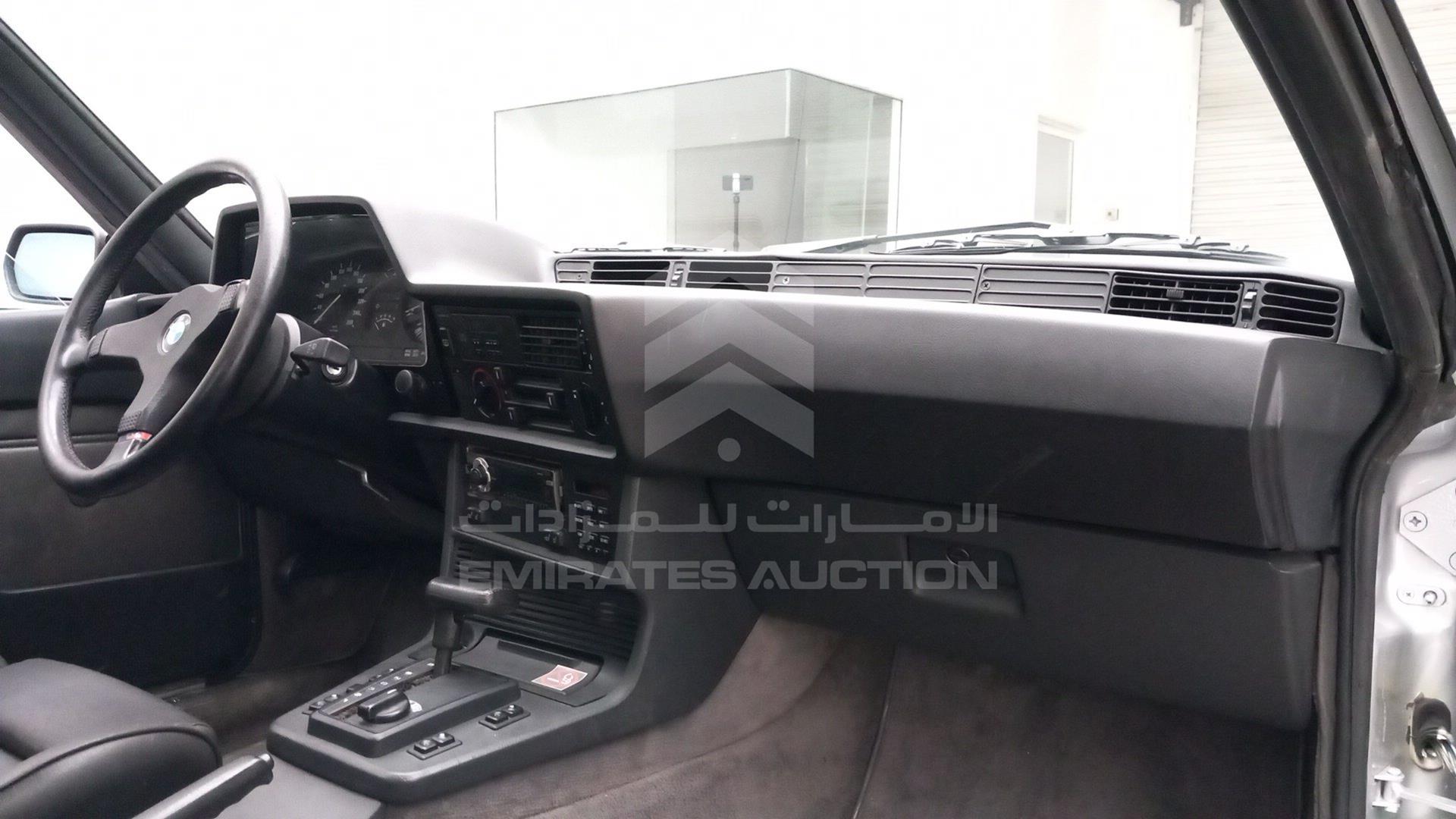 1989 BMW 635 VIN: WBAEC890300766235