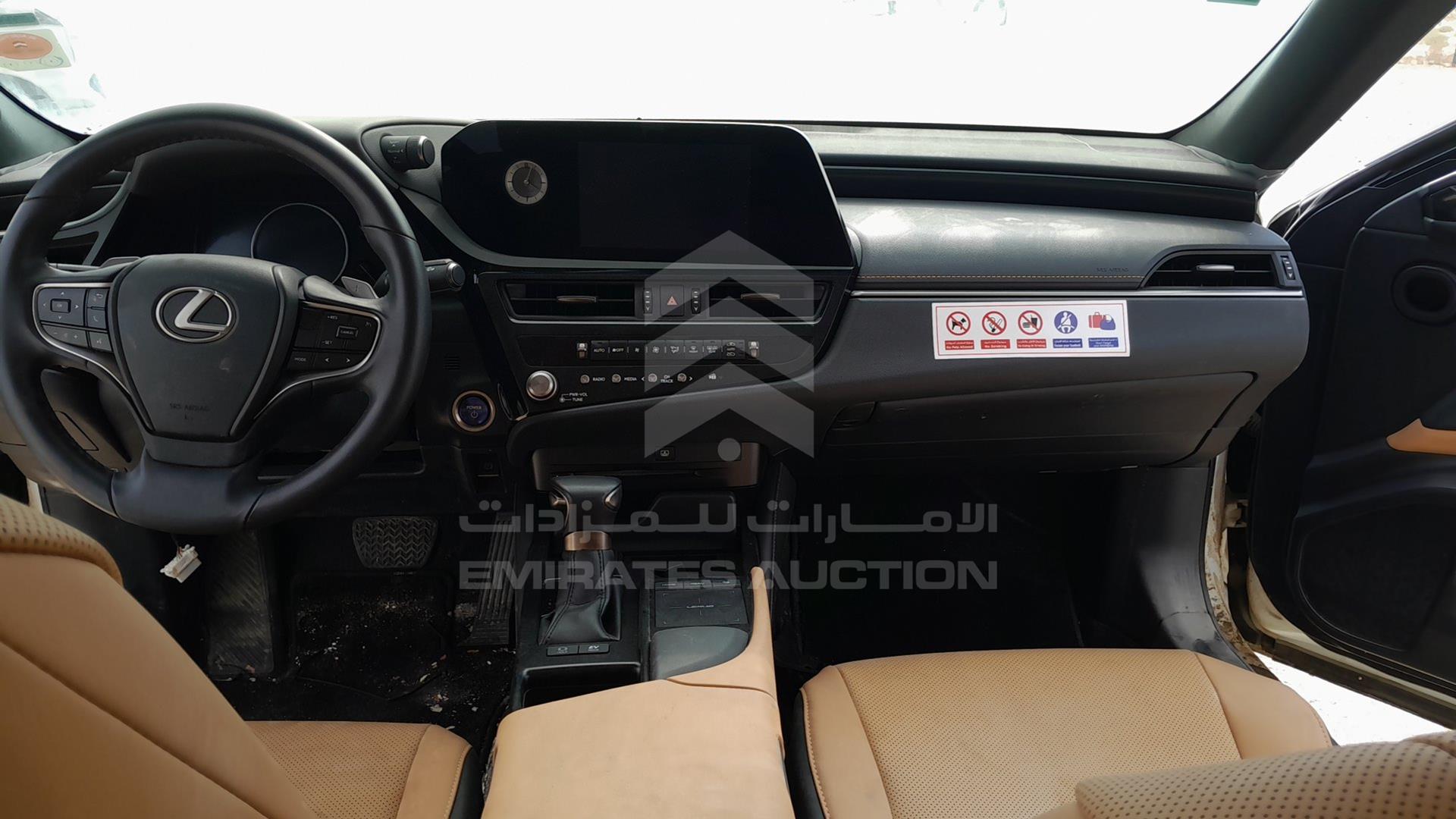 2022 LEXUS ES 300 VIN: JTHB21B18N2181129