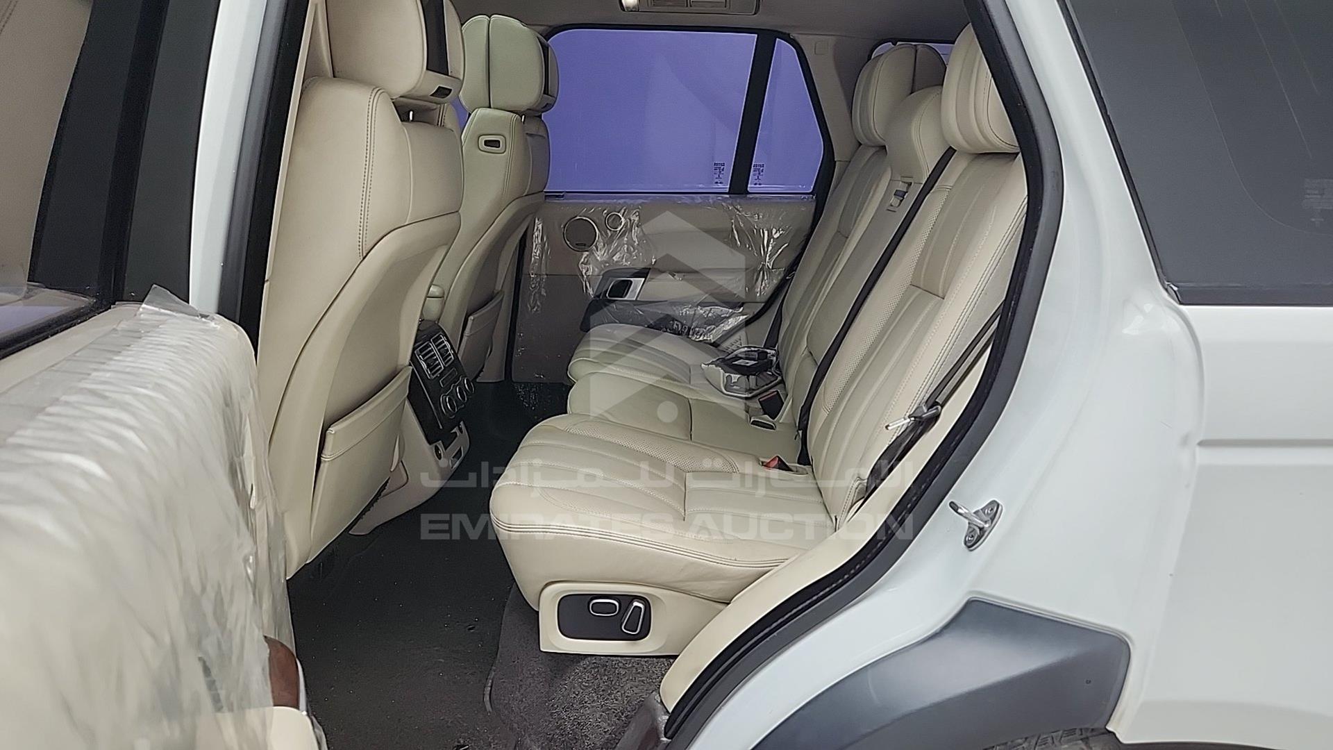 2013 RANGE ROVER VOGUE VIN: SALGA2EF8DA113790