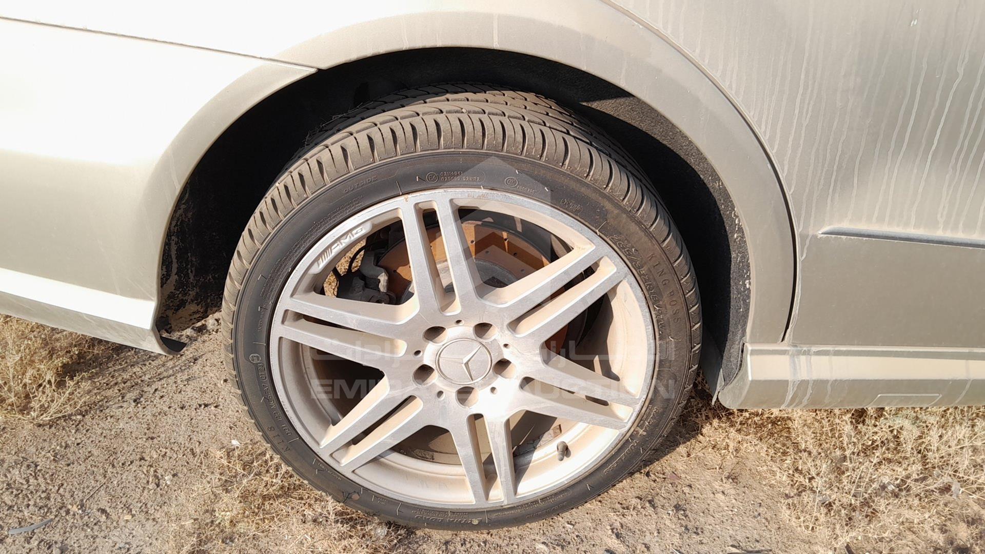 2010 MERCEDES E350 VIN: WDDHF8HB7AA148492