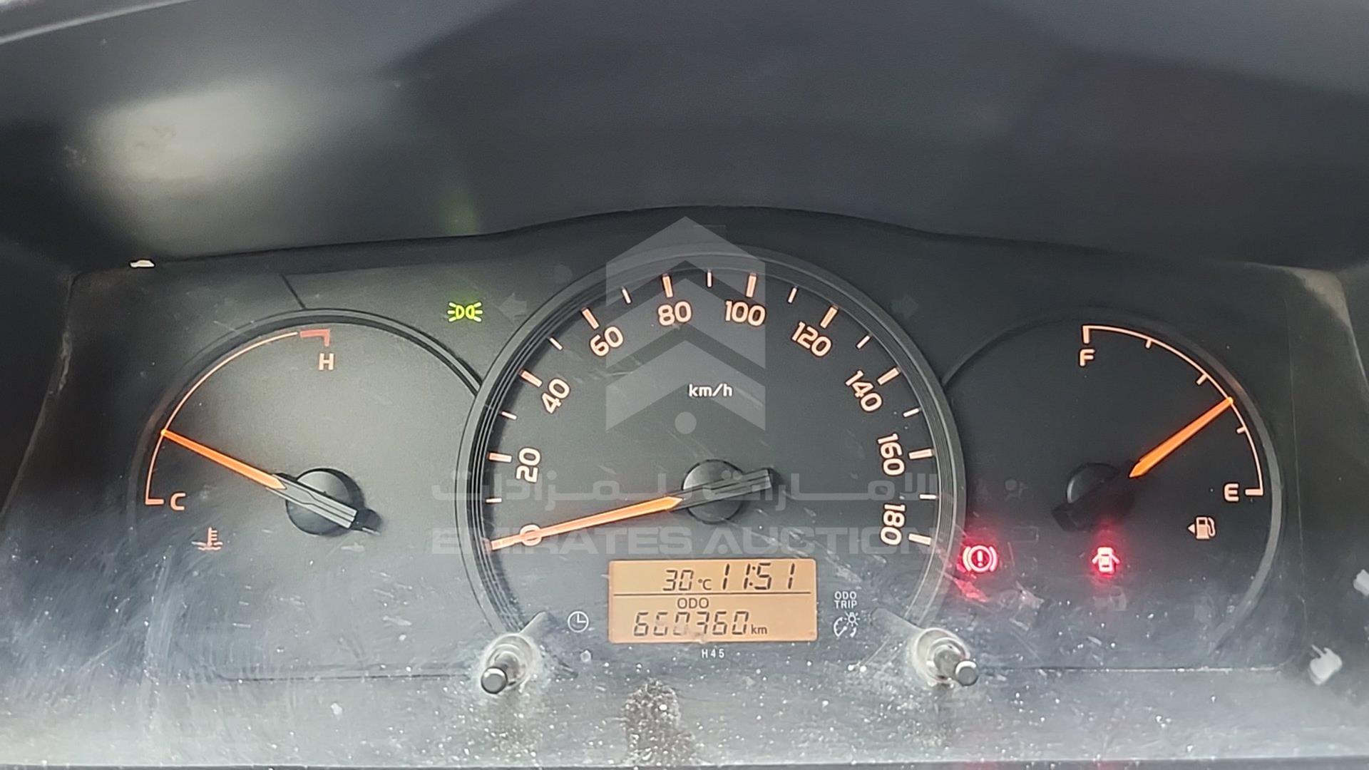 2015 TOYOTA HIACE VIN: JTFHX02PXF0098690
