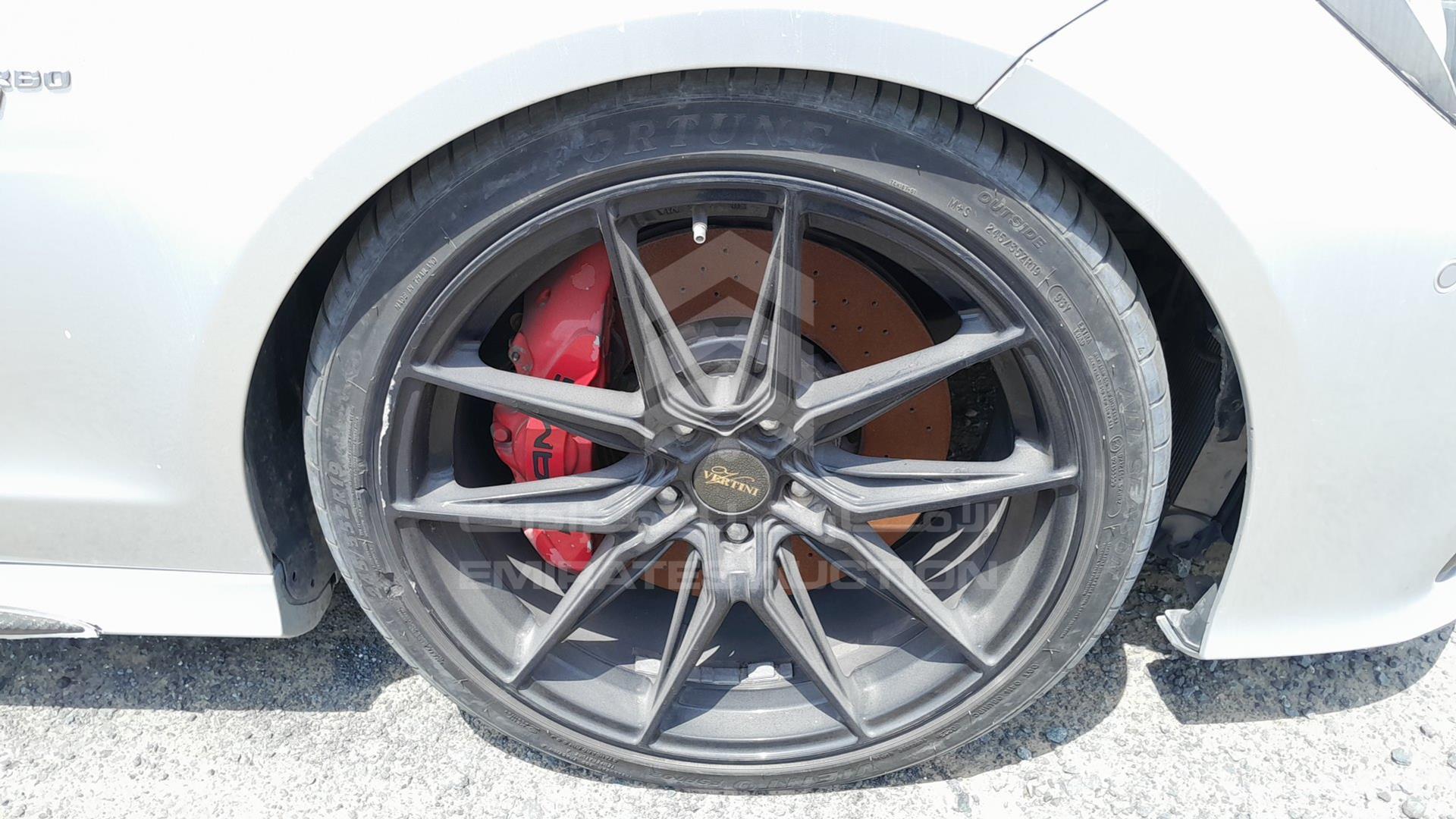 2013 MERCEDES CLS 63 AMG VIN: WDDLJ7EB6DA061579
