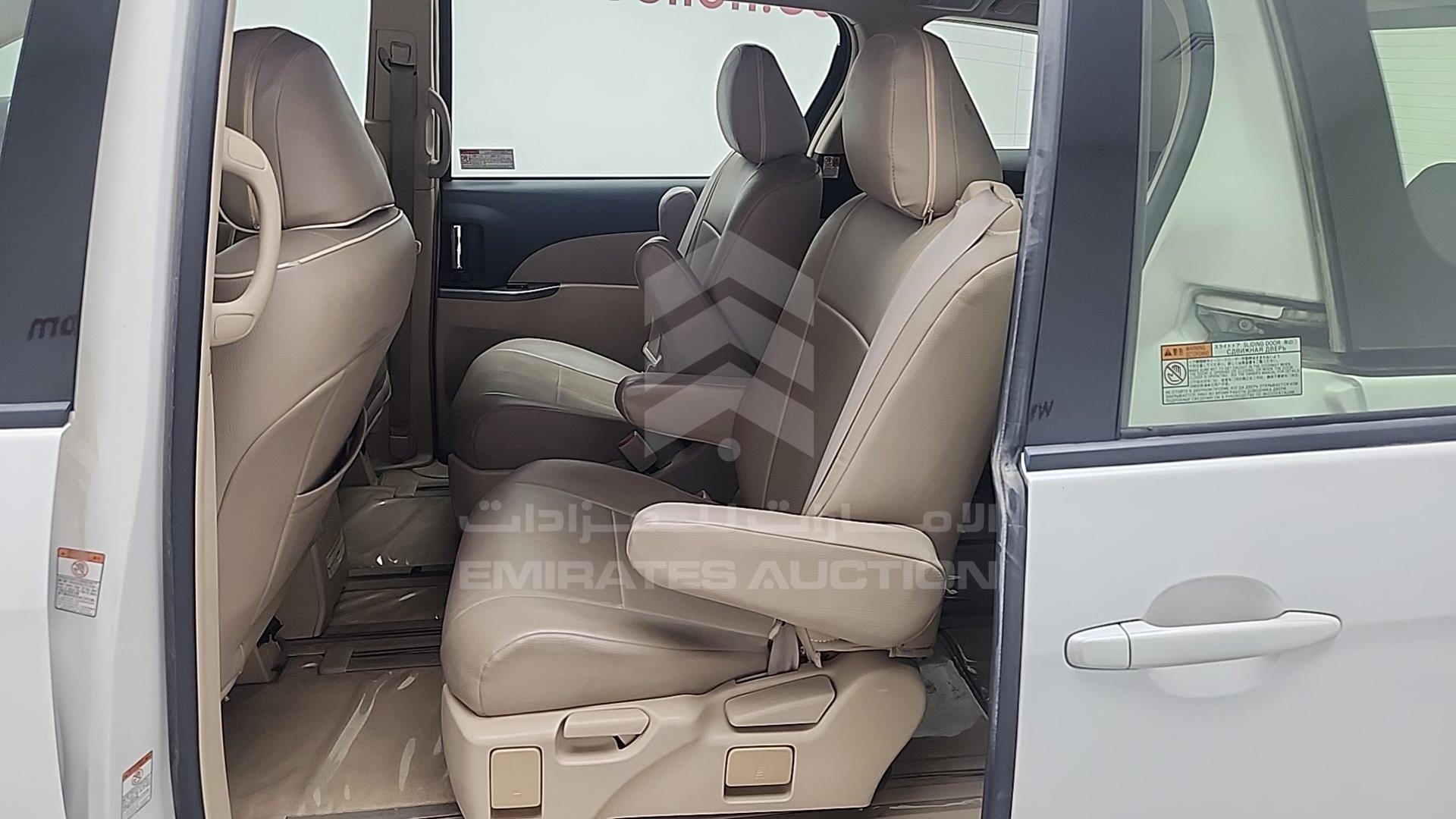 2015 TOYOTA PREVIA VIN: JTNGE52MXFA049086