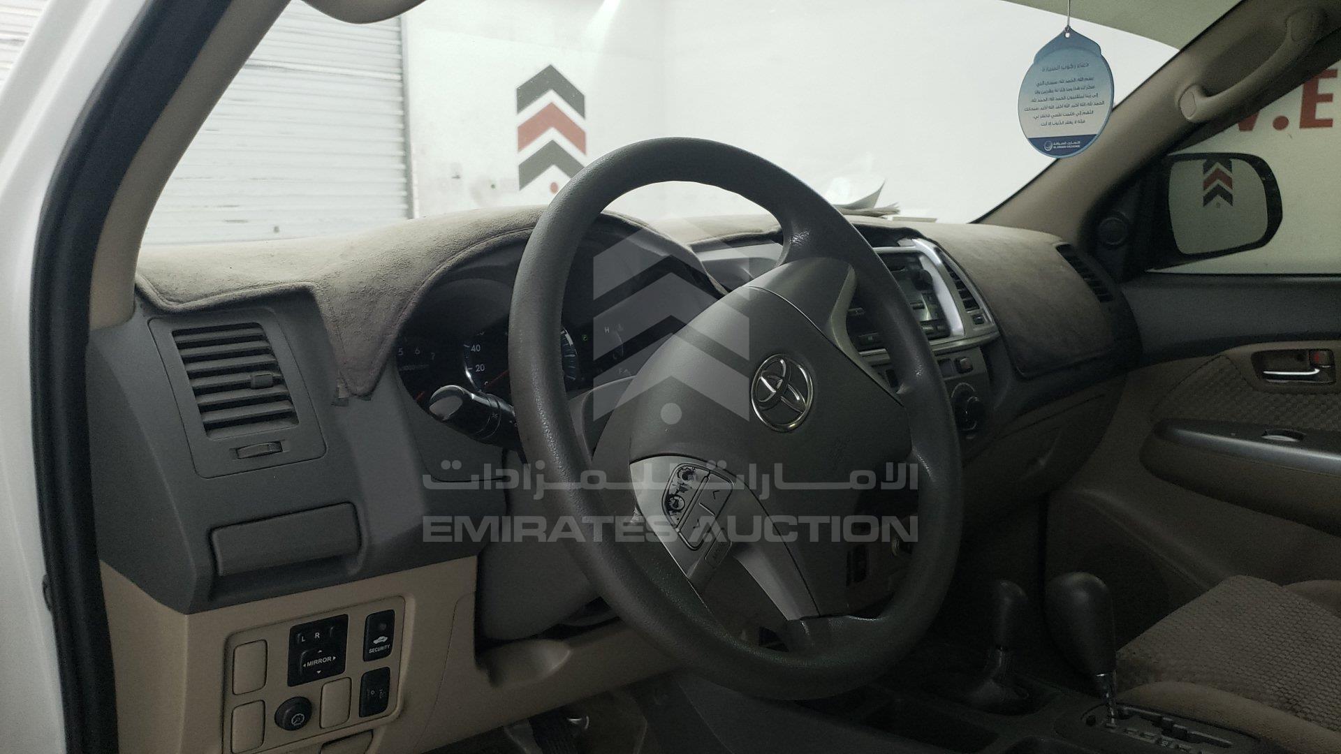 MHFYX59G0D8044989 - 2013 Toyota Fortuner - #356025
