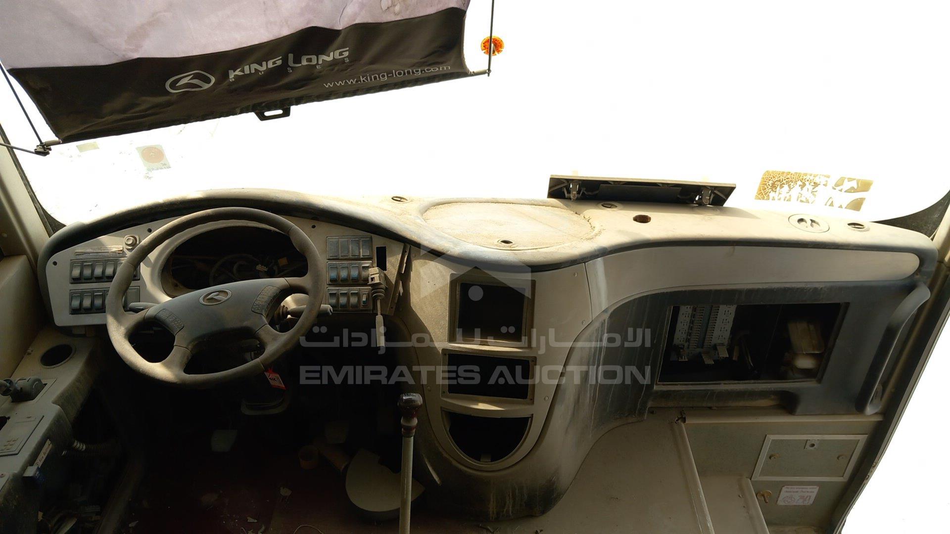 2010 KING LONG XMQ6858 VIN: LA6R1DS91AB200467