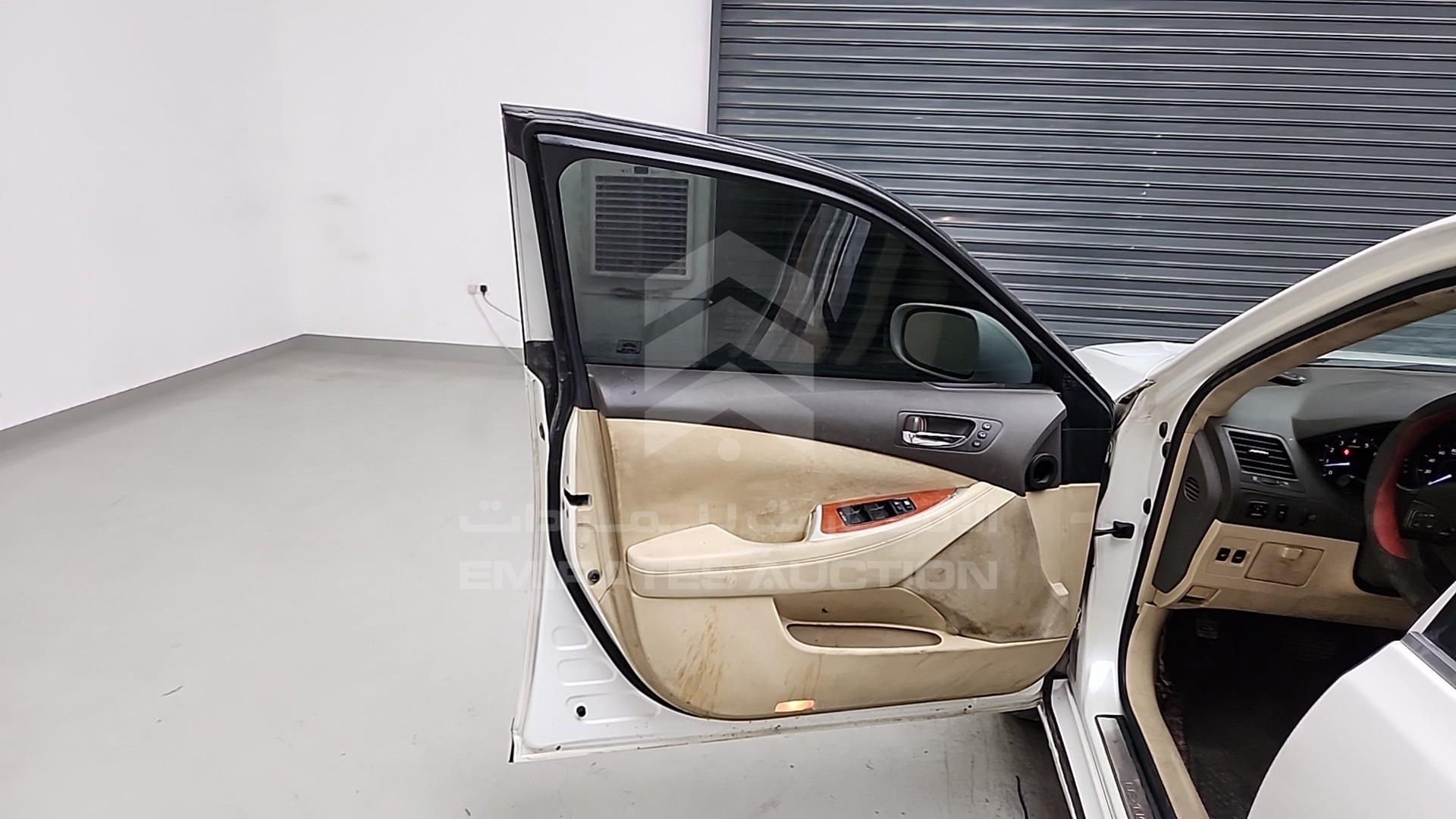 2011 LEXUS ES 350 VIN: JTHBK1EG1B2415770
