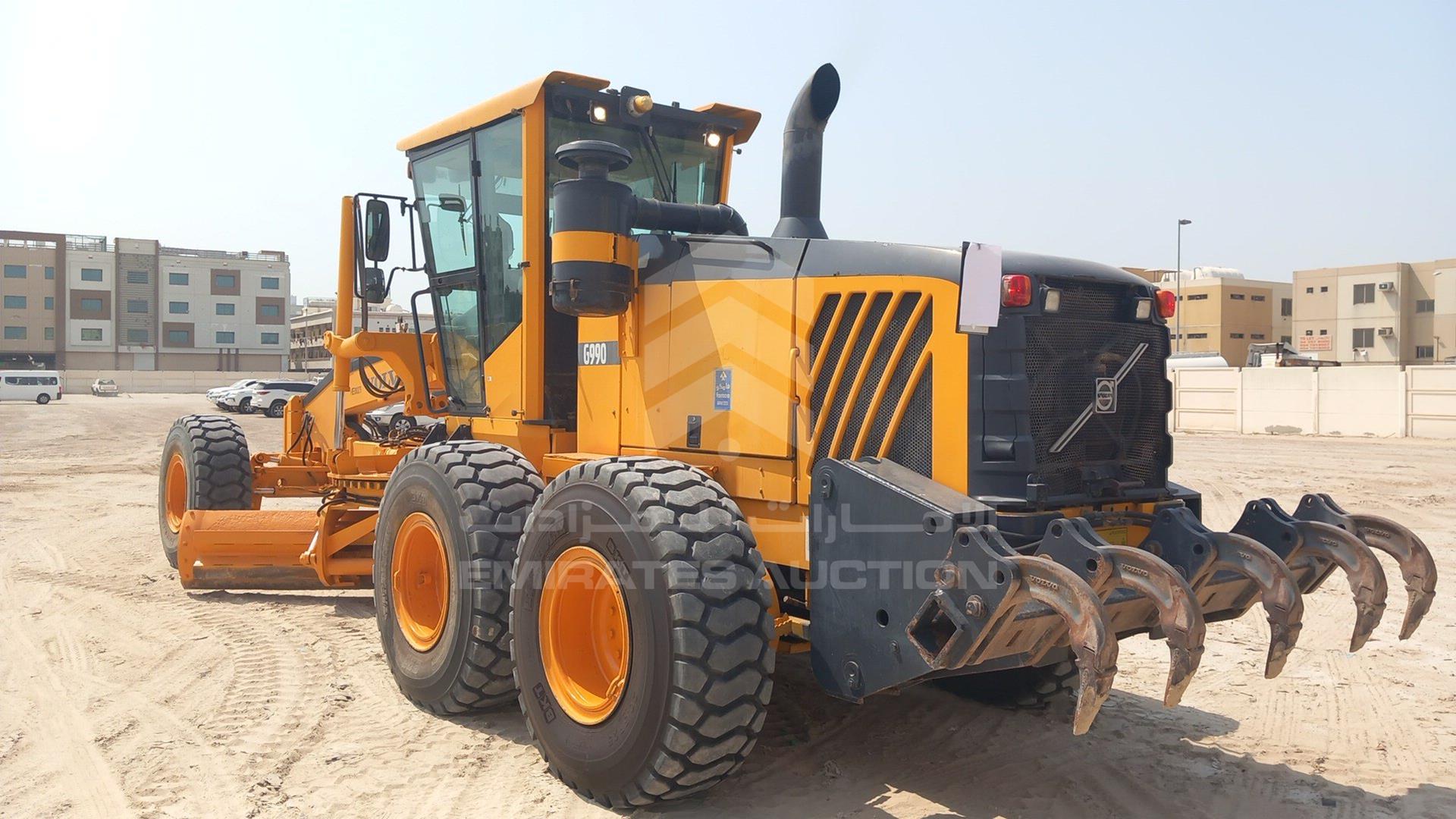 2015 VOLVO G990 VIN: VCE0G990V00508137