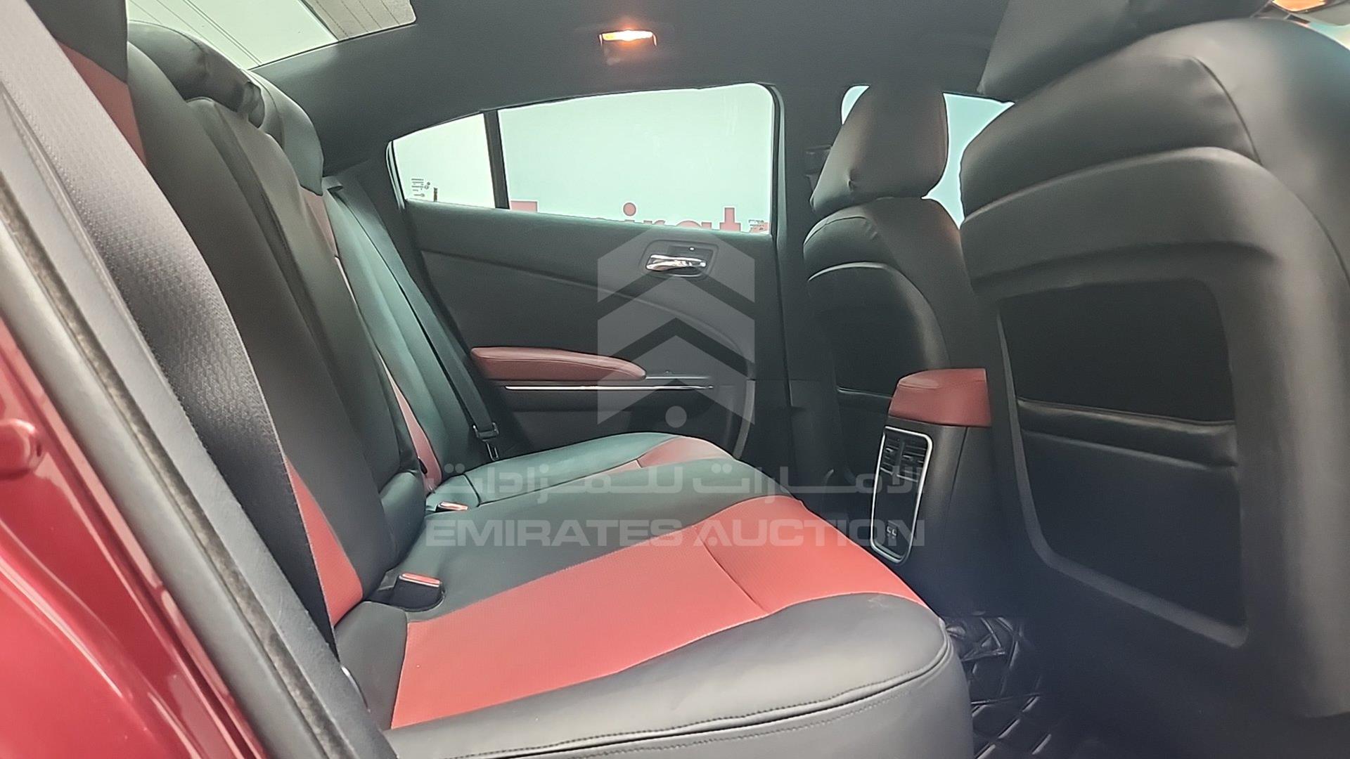 2018 DODGE CHARGER VIN: 2C3CDXBG5JH180498
