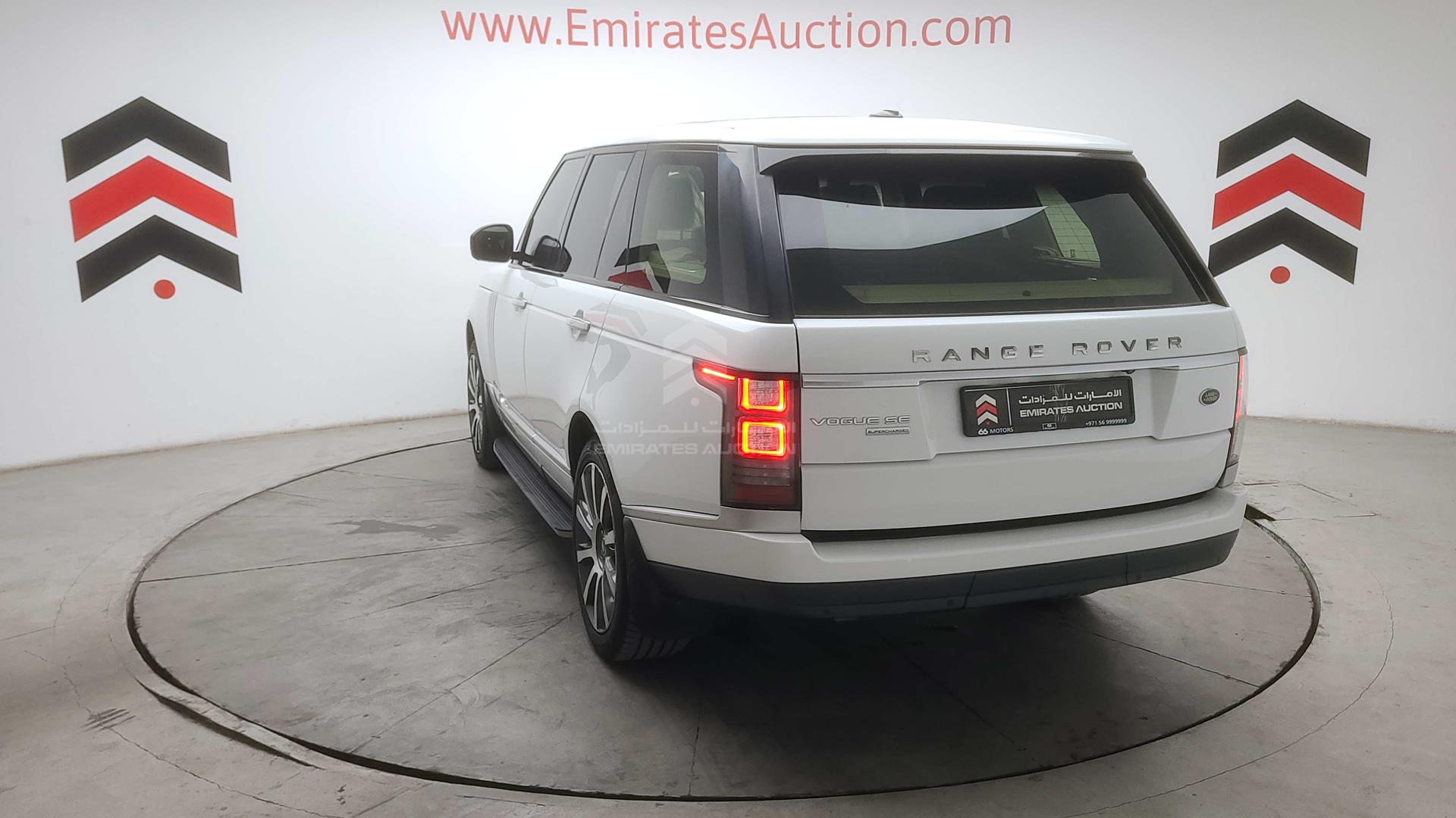 2015 RANGE ROVER VOGUE VIN: SALGA2EF3FA225173