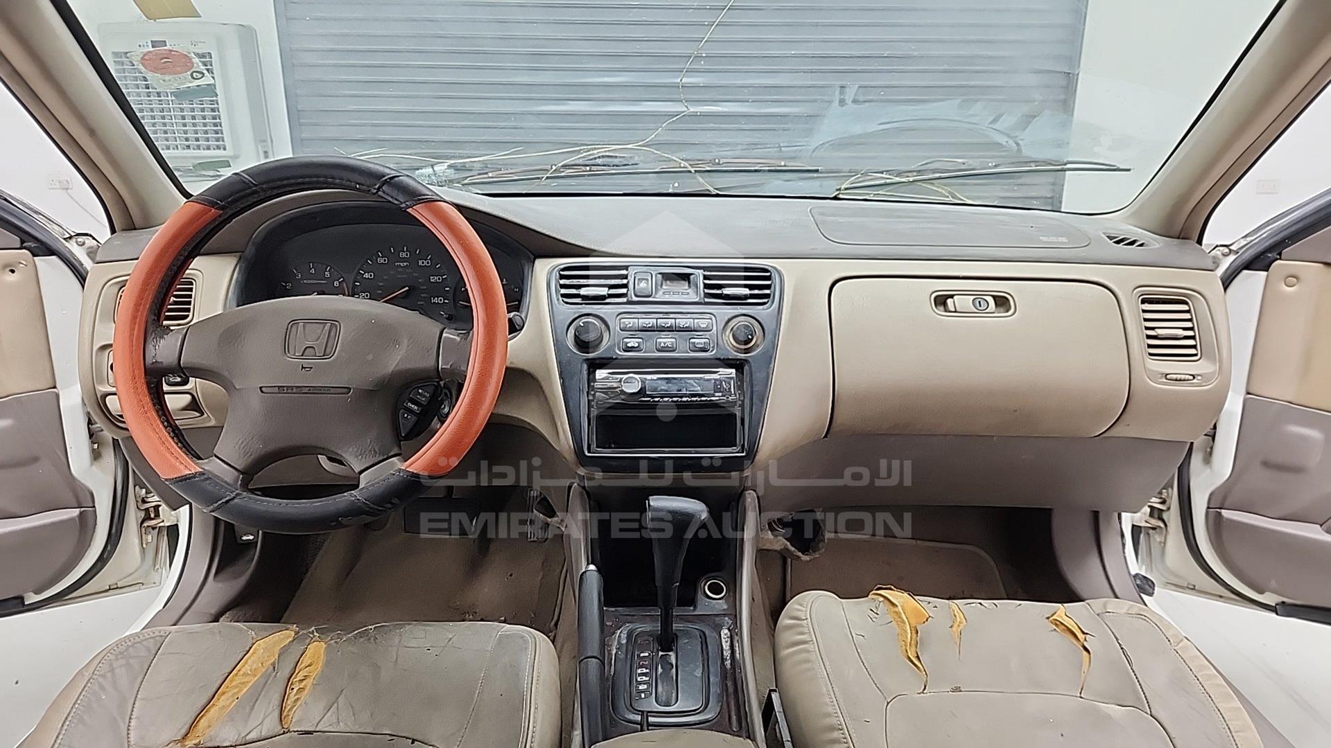 1998 HONDA ACCORD VIN: 1HGCG5656WA200748