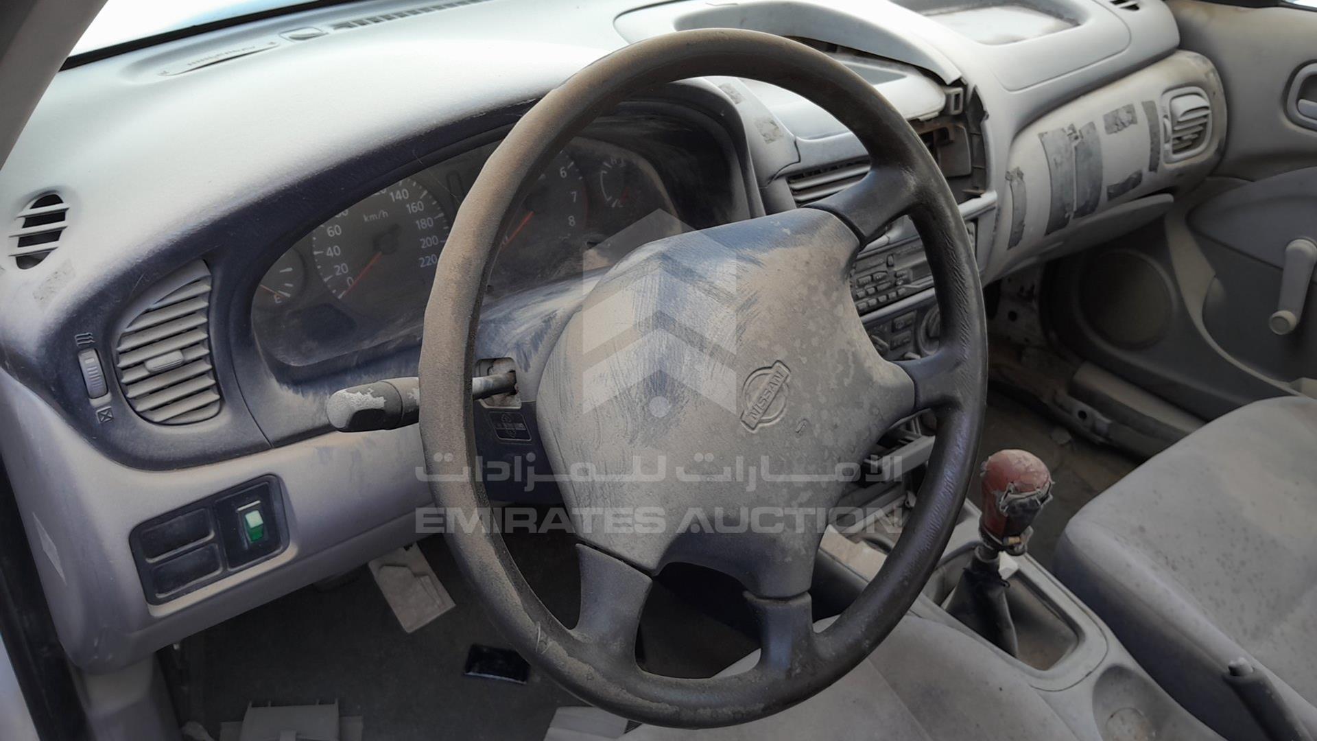 2003 NISSAN SUNNY VIN: JN1FN61S13W008885