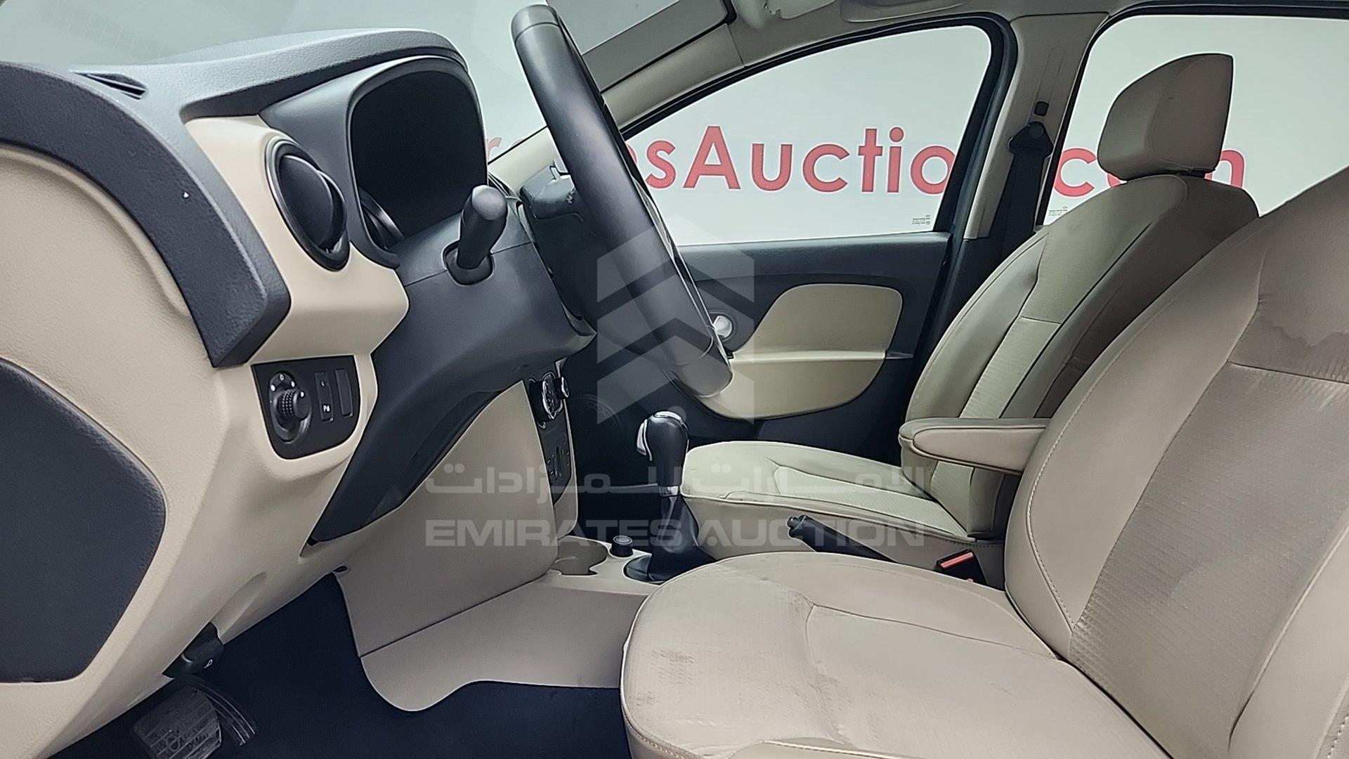 2017 RENAULT SYMBOL VIN: VF14SRAB7HT542334