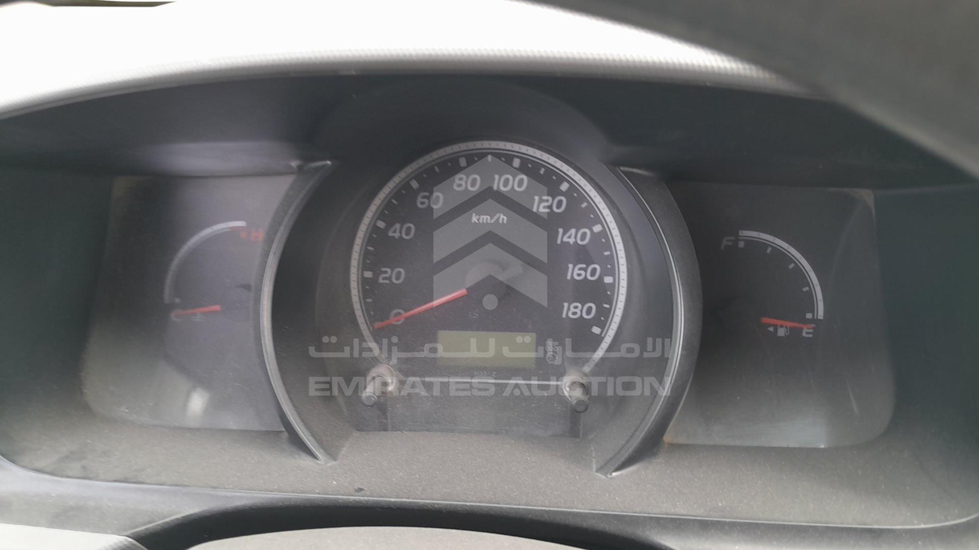 2011 TOYOTA HIACE VIN: JTFHX02P0B0055986