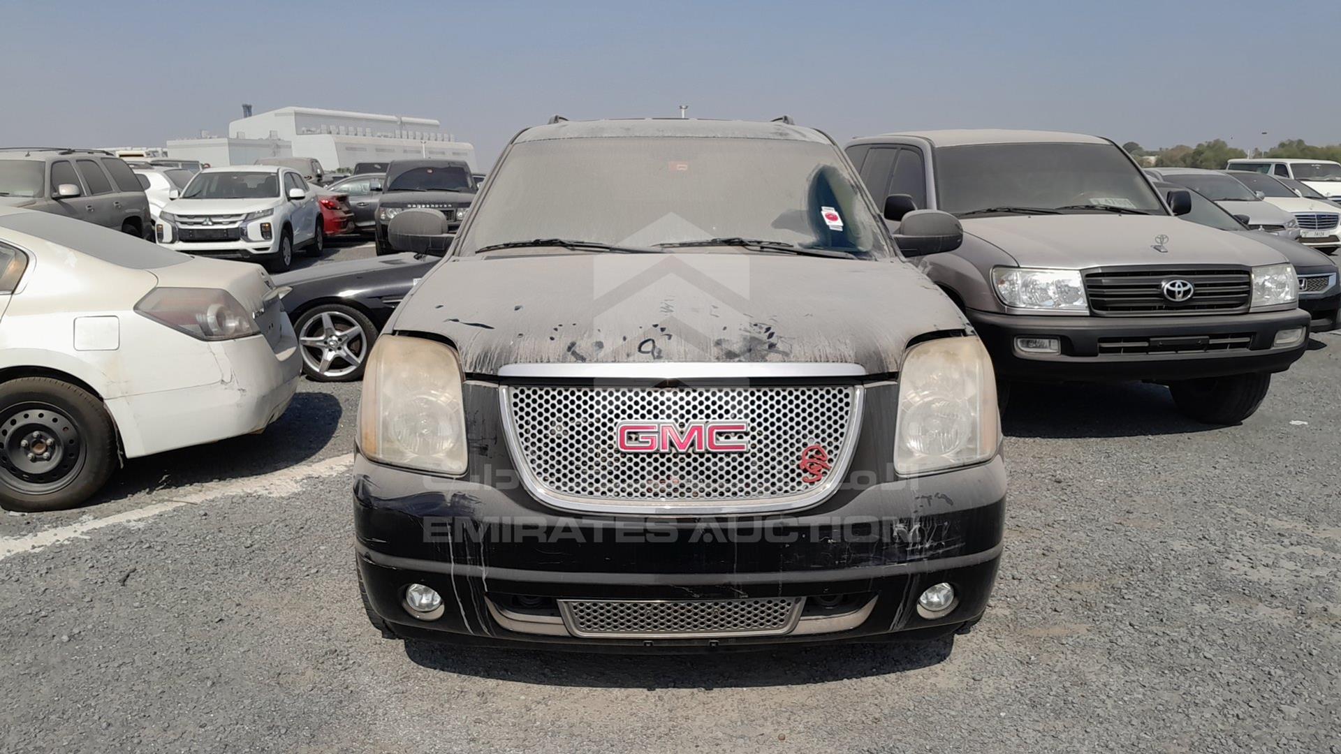2008 GMC YUKON VIN: 1GKFK638X8J227599